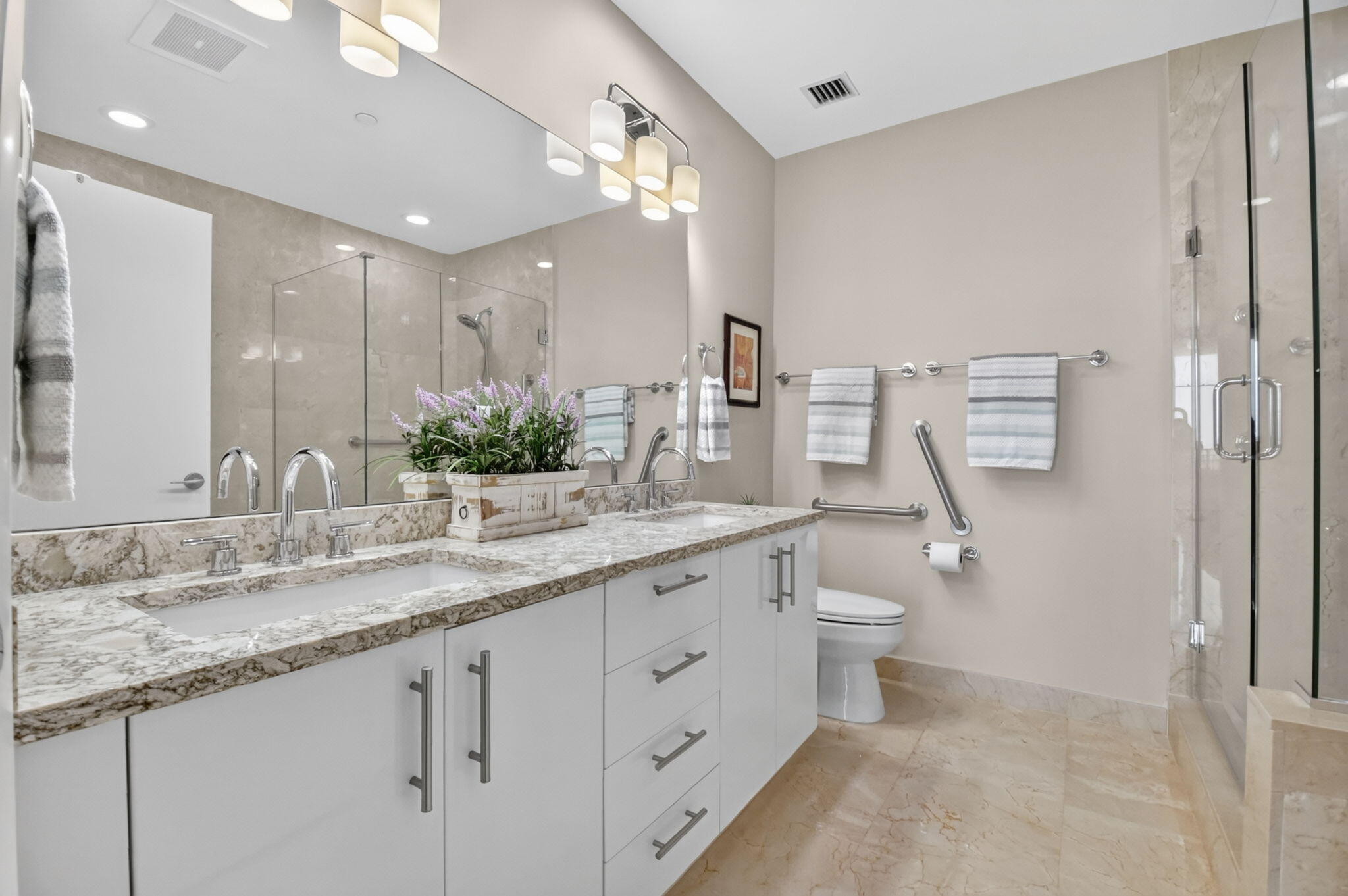 CITYPLACE SOUTH TOWER CONDO - Residential