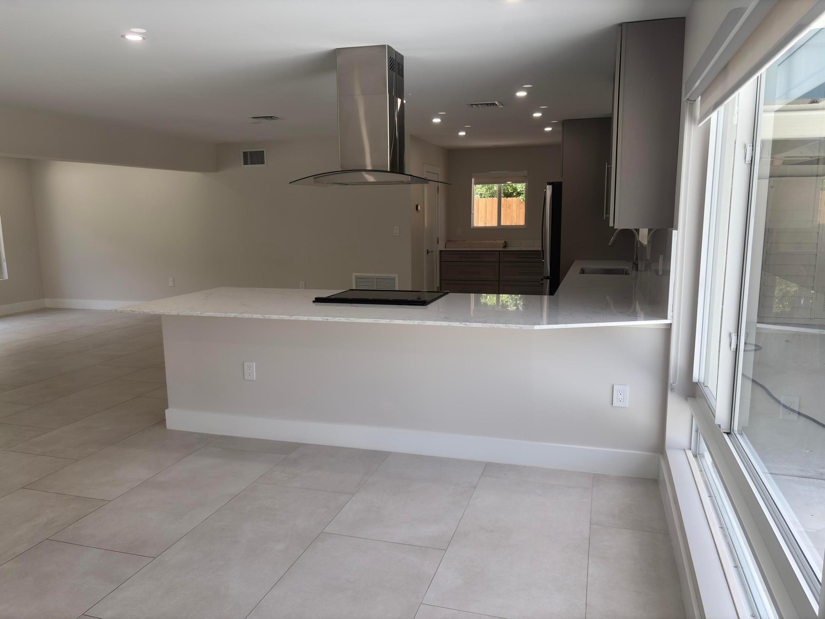 COUNTRY CLUB VILLAGE SEC A - Residential Lease