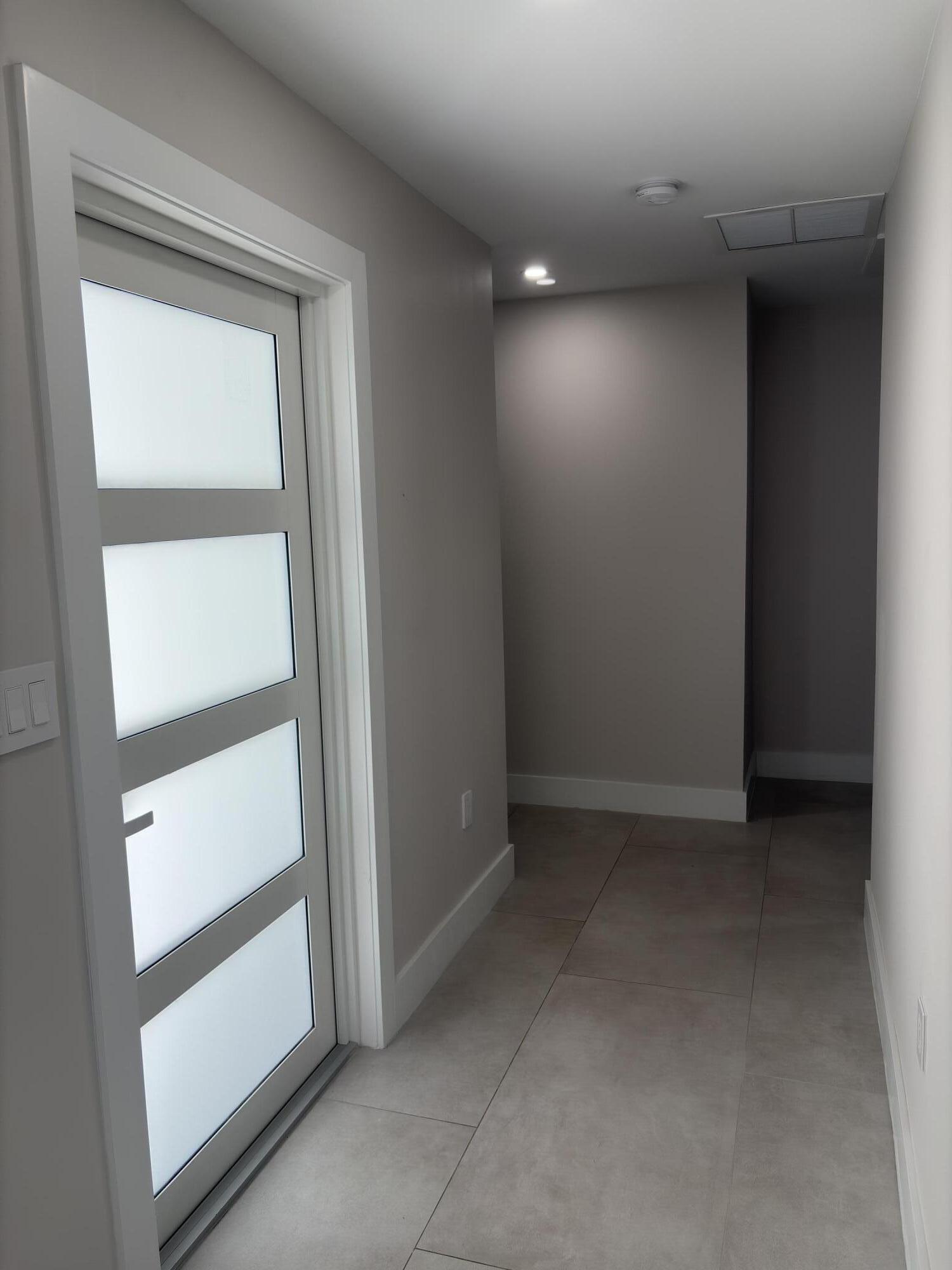 COUNTRY CLUB VILLAGE SEC A - Residential Lease