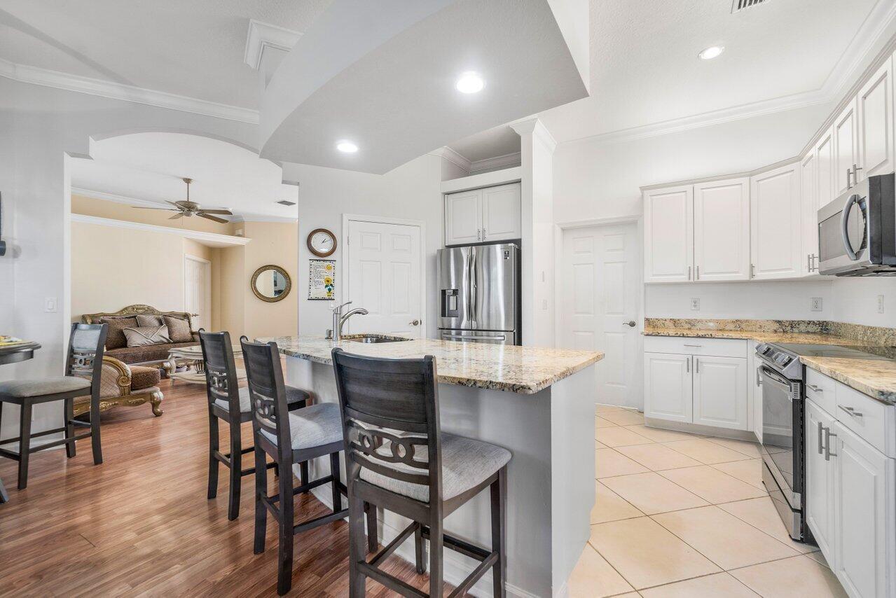ESTATES OF ROYAL PALM BEACH 5 - Residential Lease