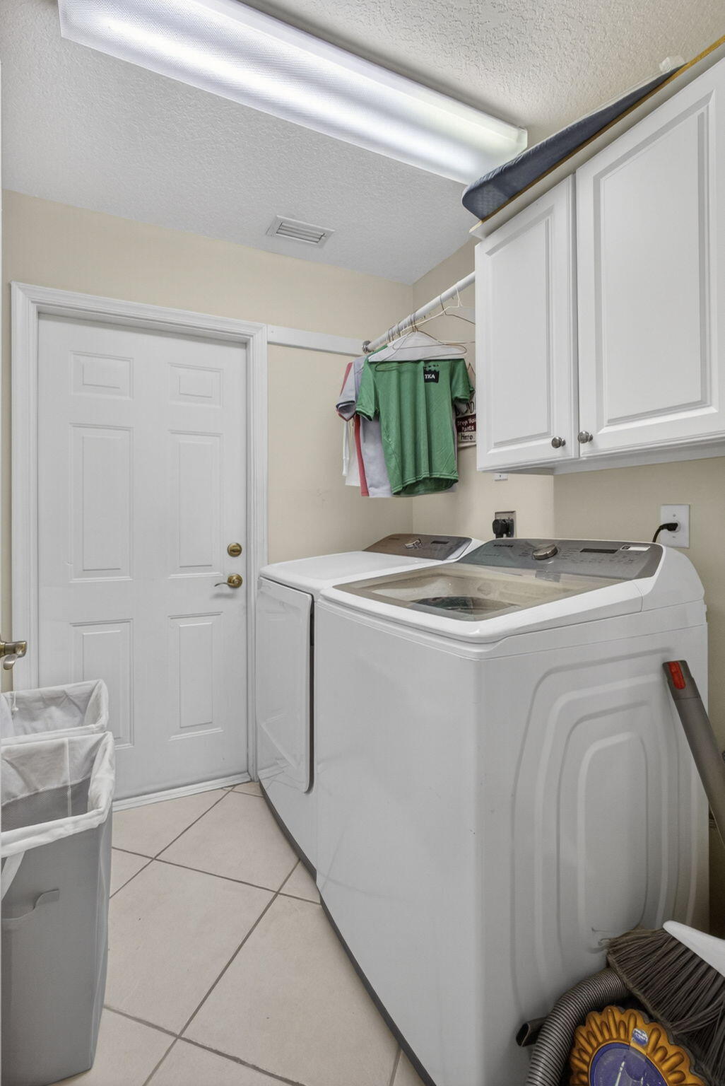 ESTATES OF ROYAL PALM BEACH 5 - Residential Lease
