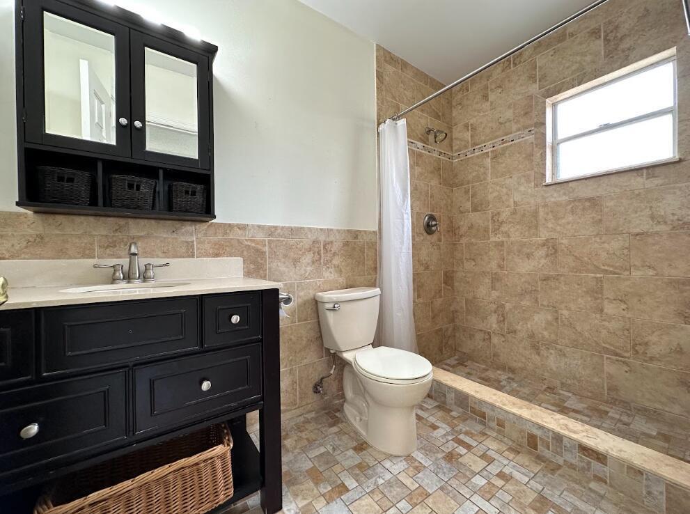 SOUTH SHORE 1 OF WELLINGTON - Residential Lease