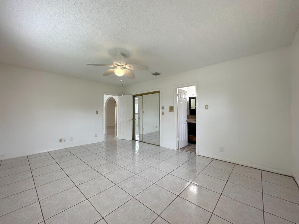 SOUTH SHORE 1 OF WELLINGTON - Residential Lease