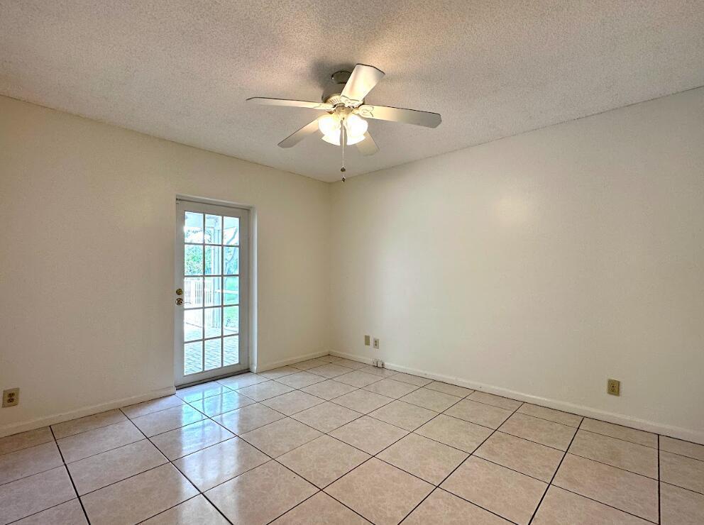 SOUTH SHORE 1 OF WELLINGTON - Residential Lease