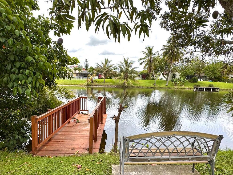 SOUTH SHORE 1 OF WELLINGTON - Residential Lease