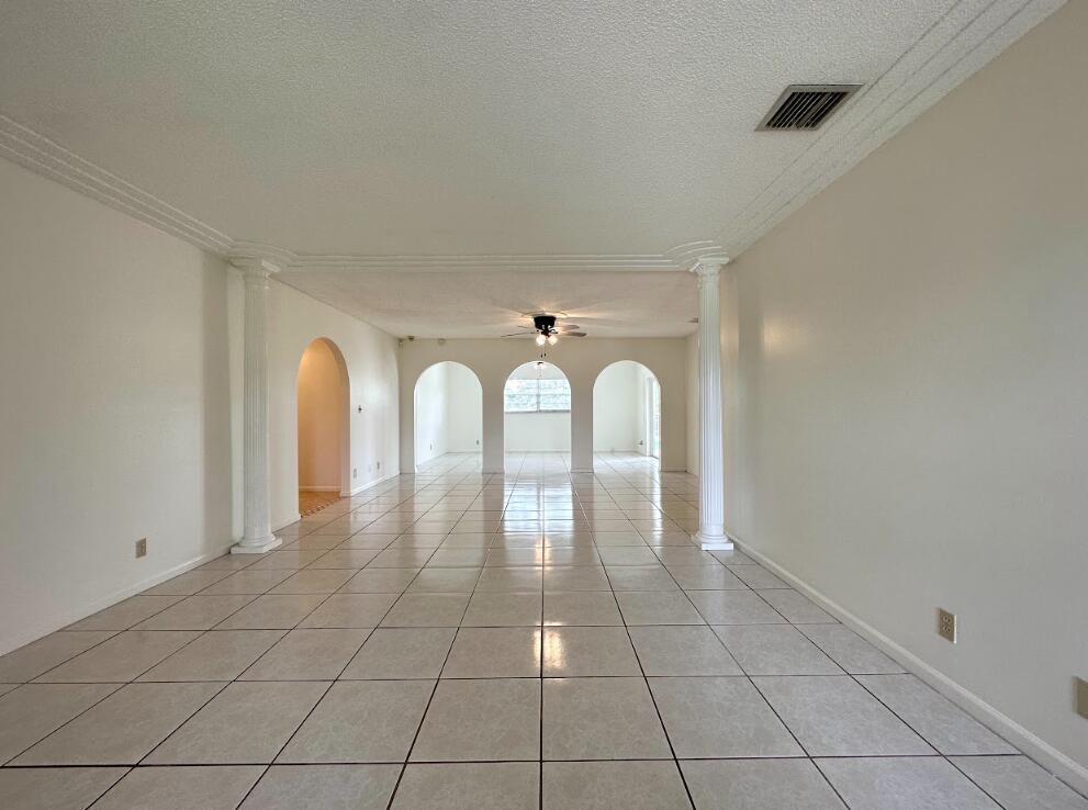 SOUTH SHORE 1 OF WELLINGTON - Residential Lease