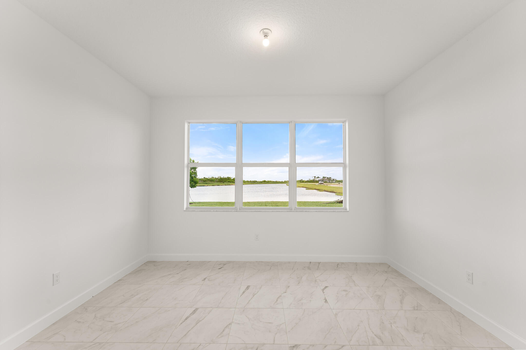 SOUTHERN GROVE PARCEL 28 REPLAT - Residential