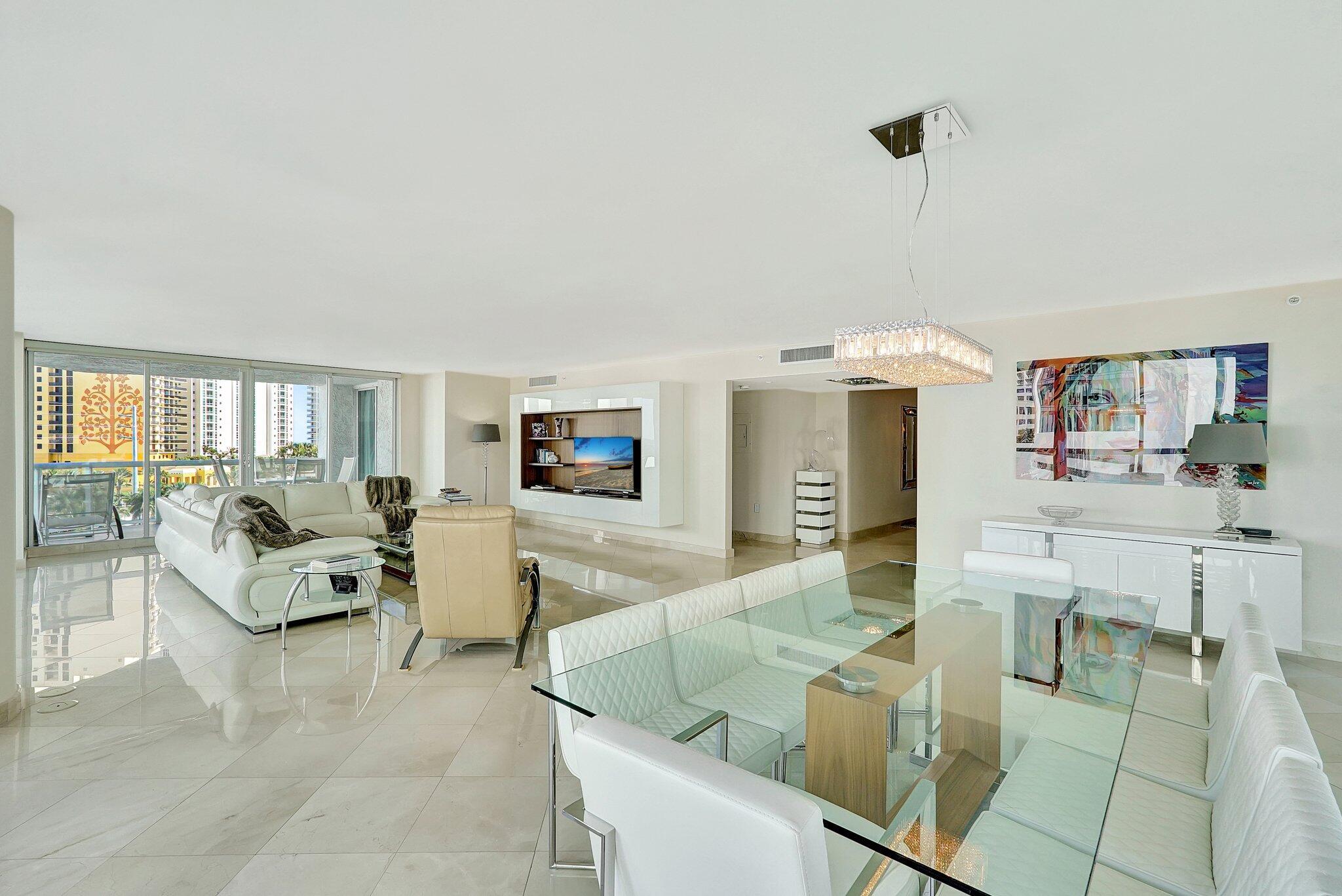 OCEANIA IV CONDO - Residential