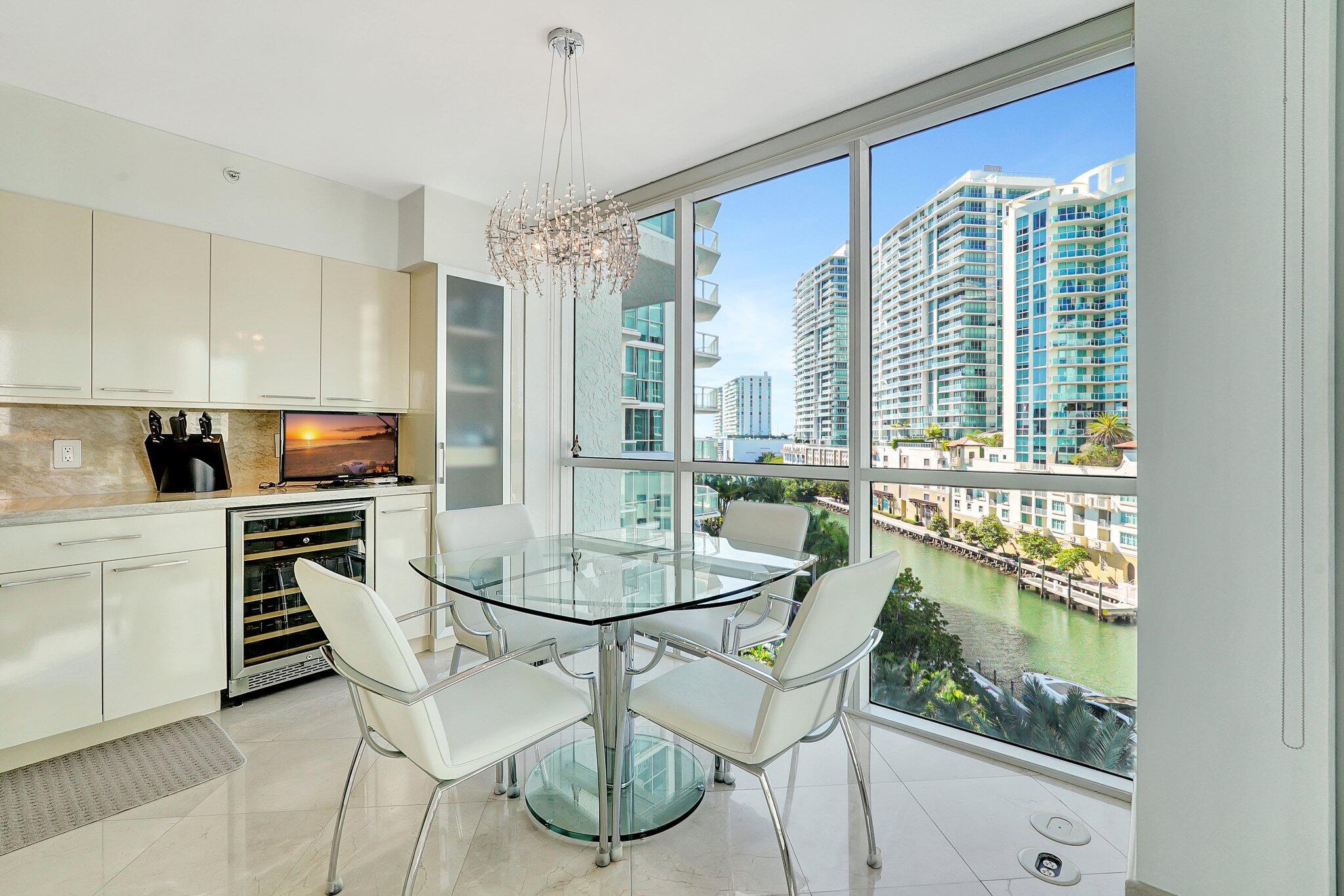 OCEANIA IV CONDO - Residential