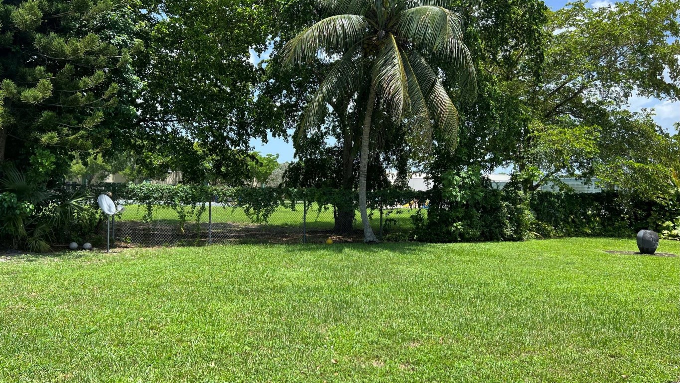 Springs Park 77-2 B - Residential