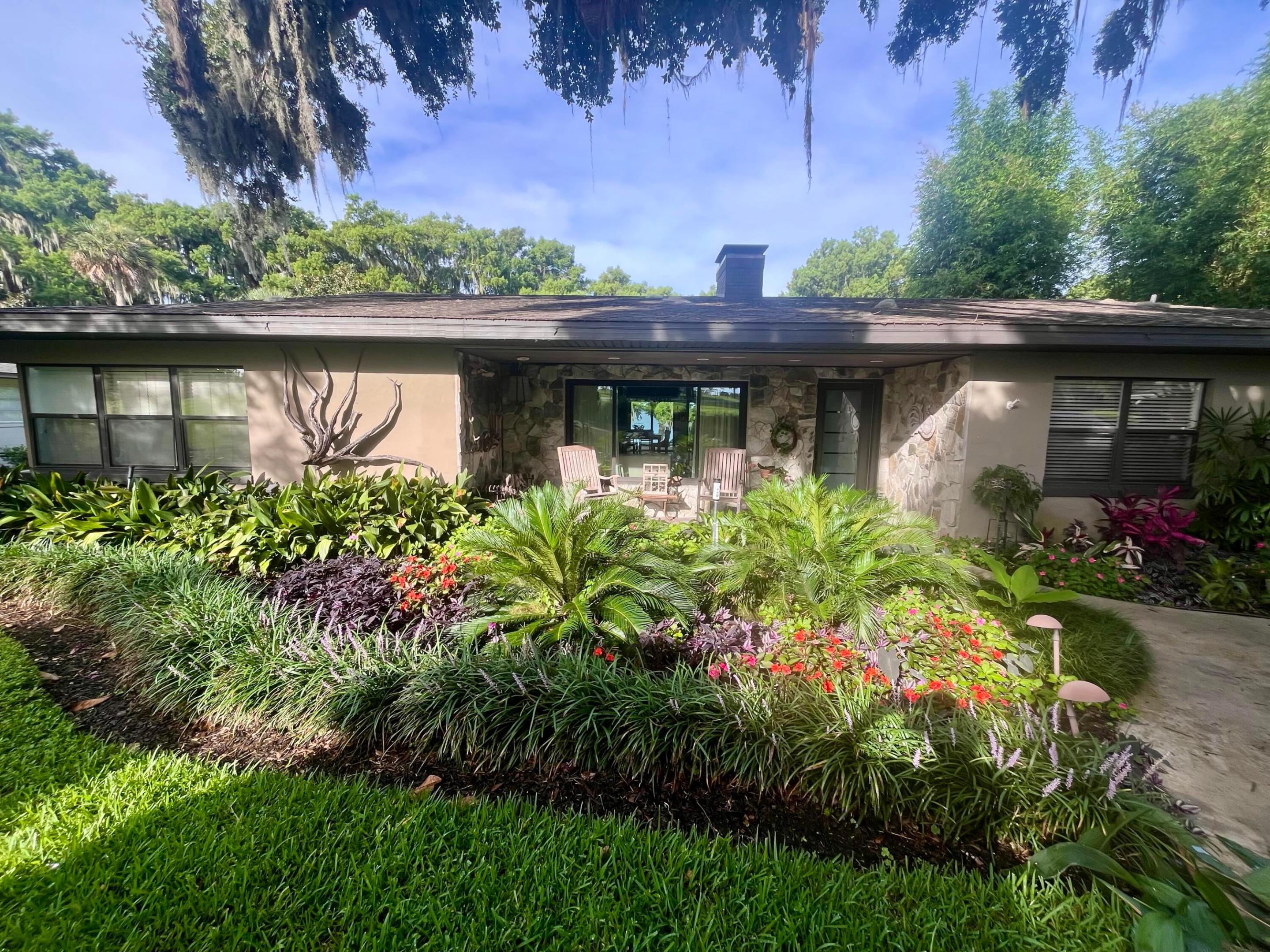 JOHNSON'S MARY K & T S SUB - Residential