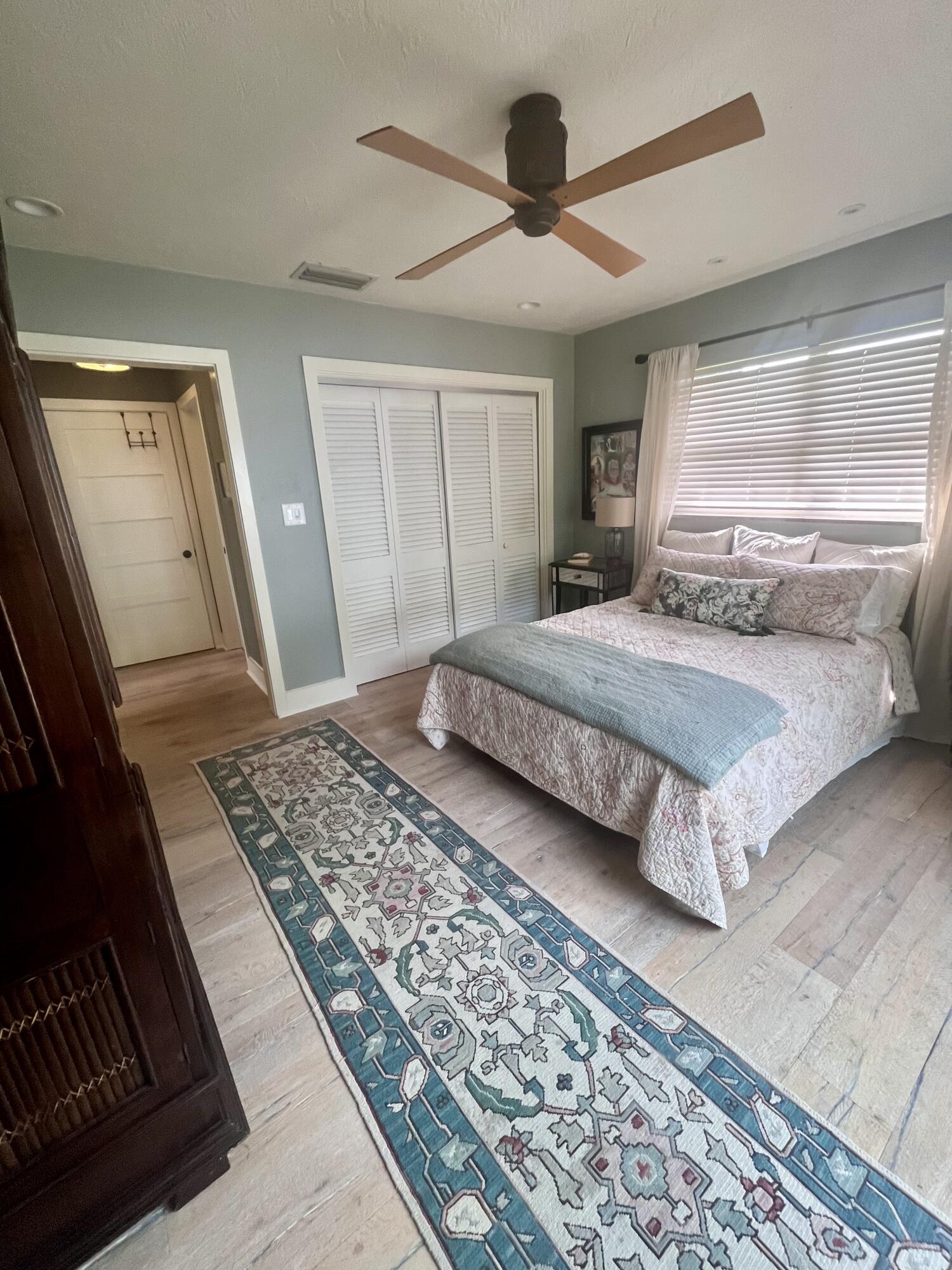 JOHNSON'S MARY K & T S SUB - Residential