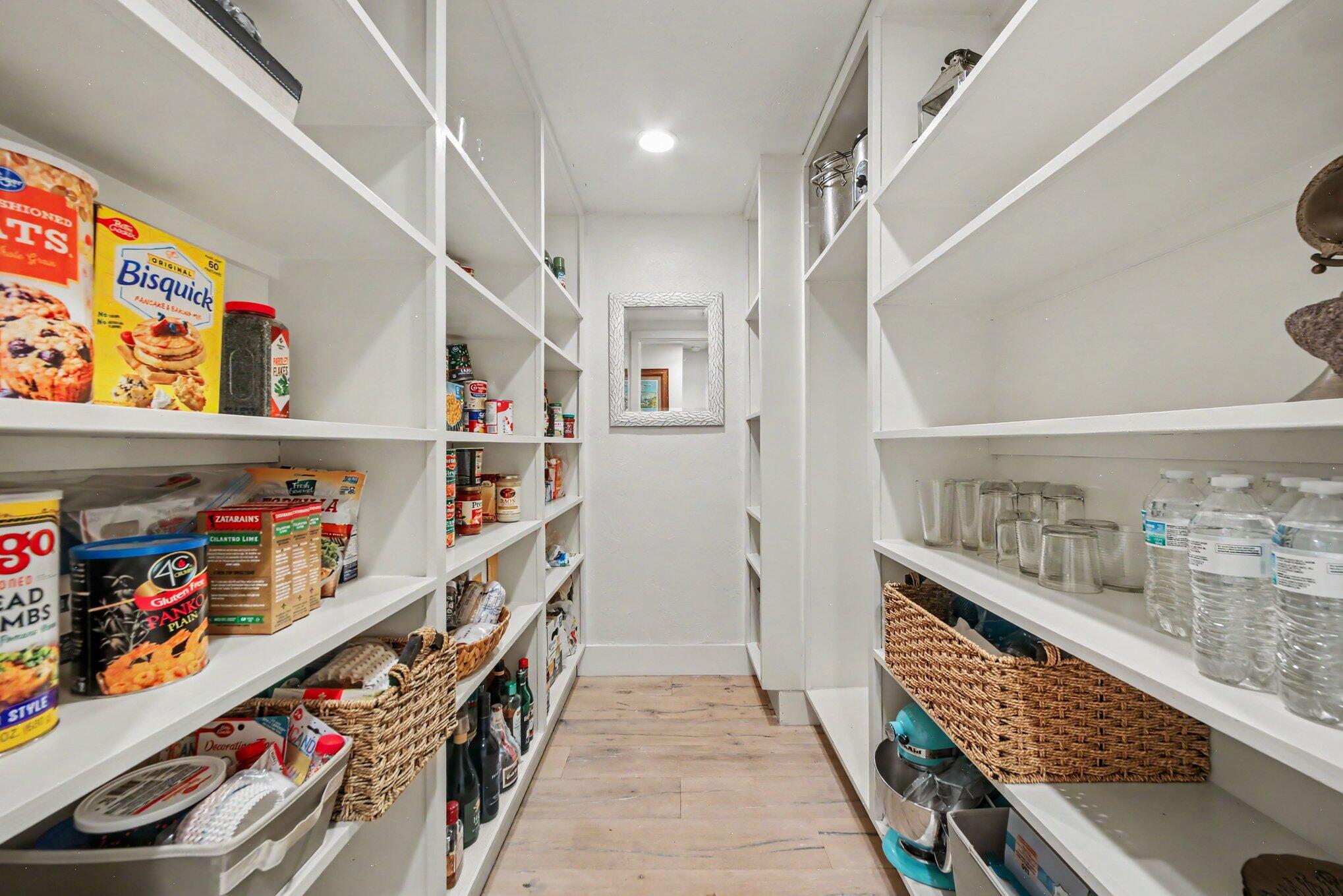 JOHNSON'S MARY K & T S SUB - Residential