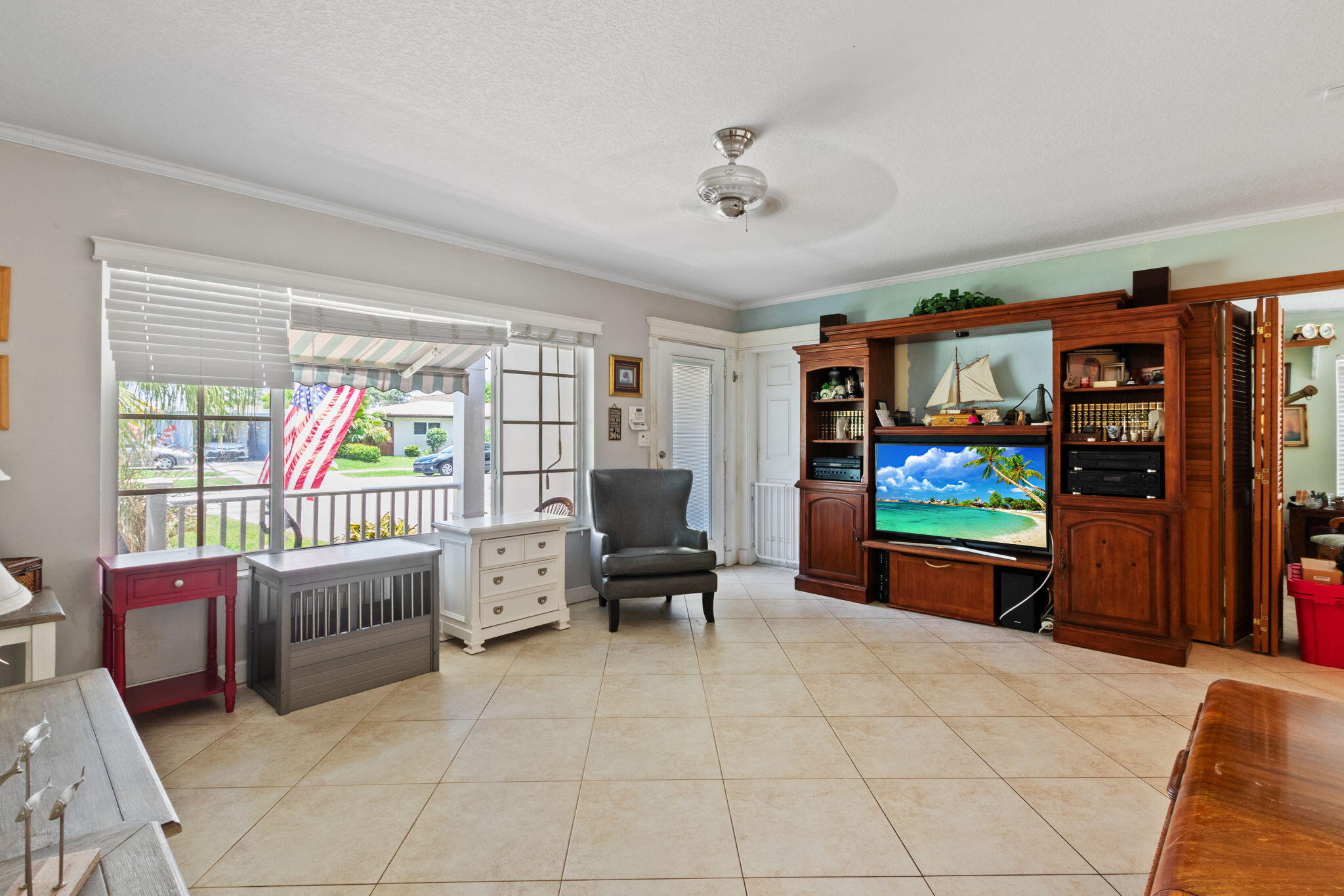 LYONS PARK FIRST ADD - Residential