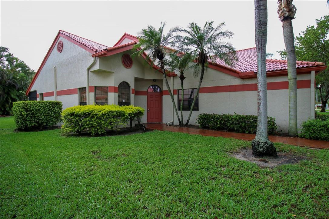 LEXINGTON CLUB - Residential