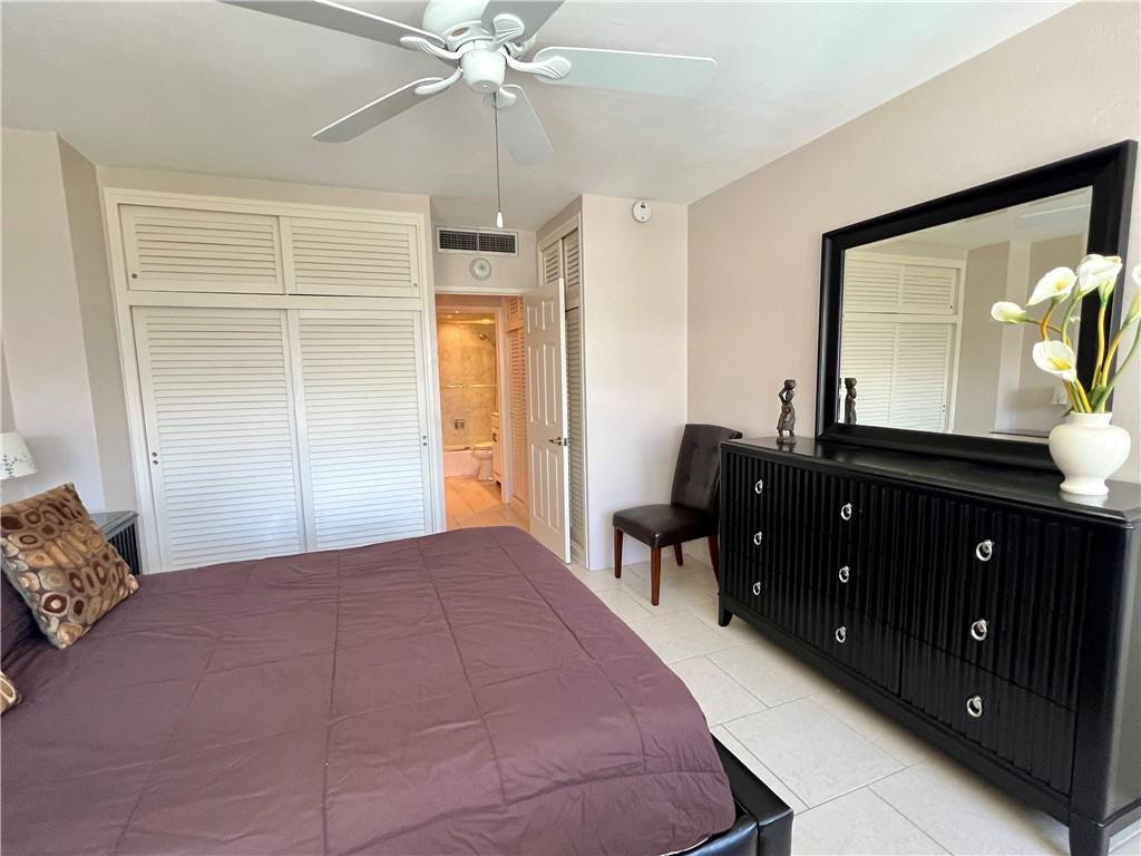 CORAL RIDGE TOWERS EAST - Residential