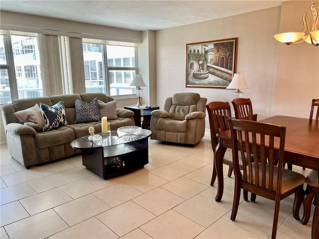 CORAL RIDGE TOWERS EAST - Residential