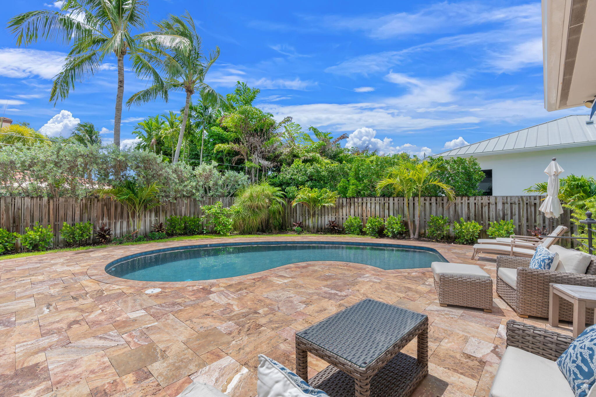 CORAL RIDGE - Residential