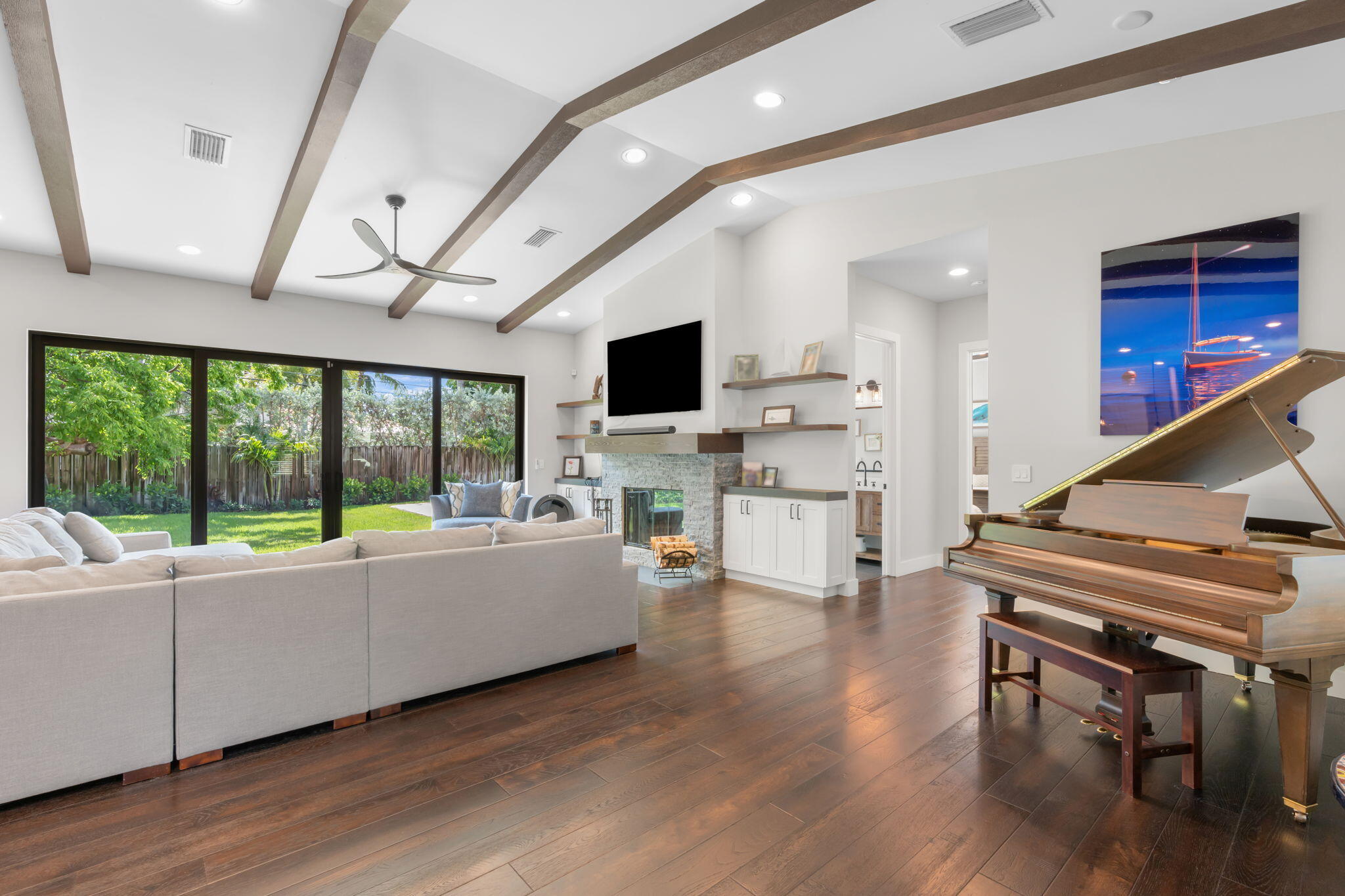 CORAL RIDGE - Residential