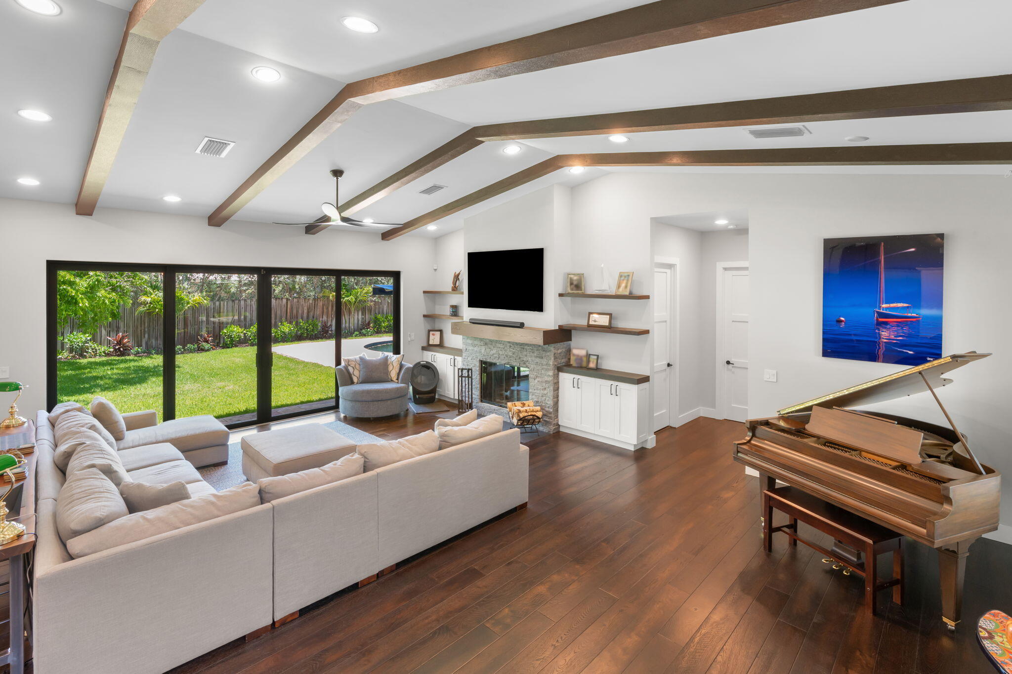 CORAL RIDGE - Residential