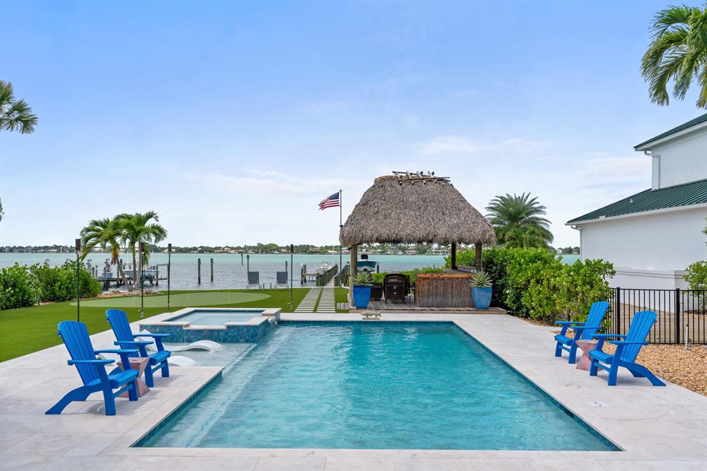 PERIGON POINT - Residential