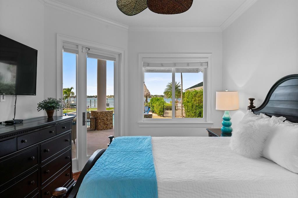 PERIGON POINT - Residential