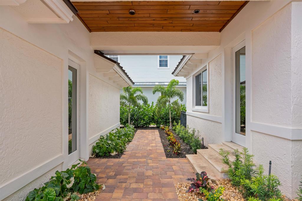 PERIGON POINT - Residential