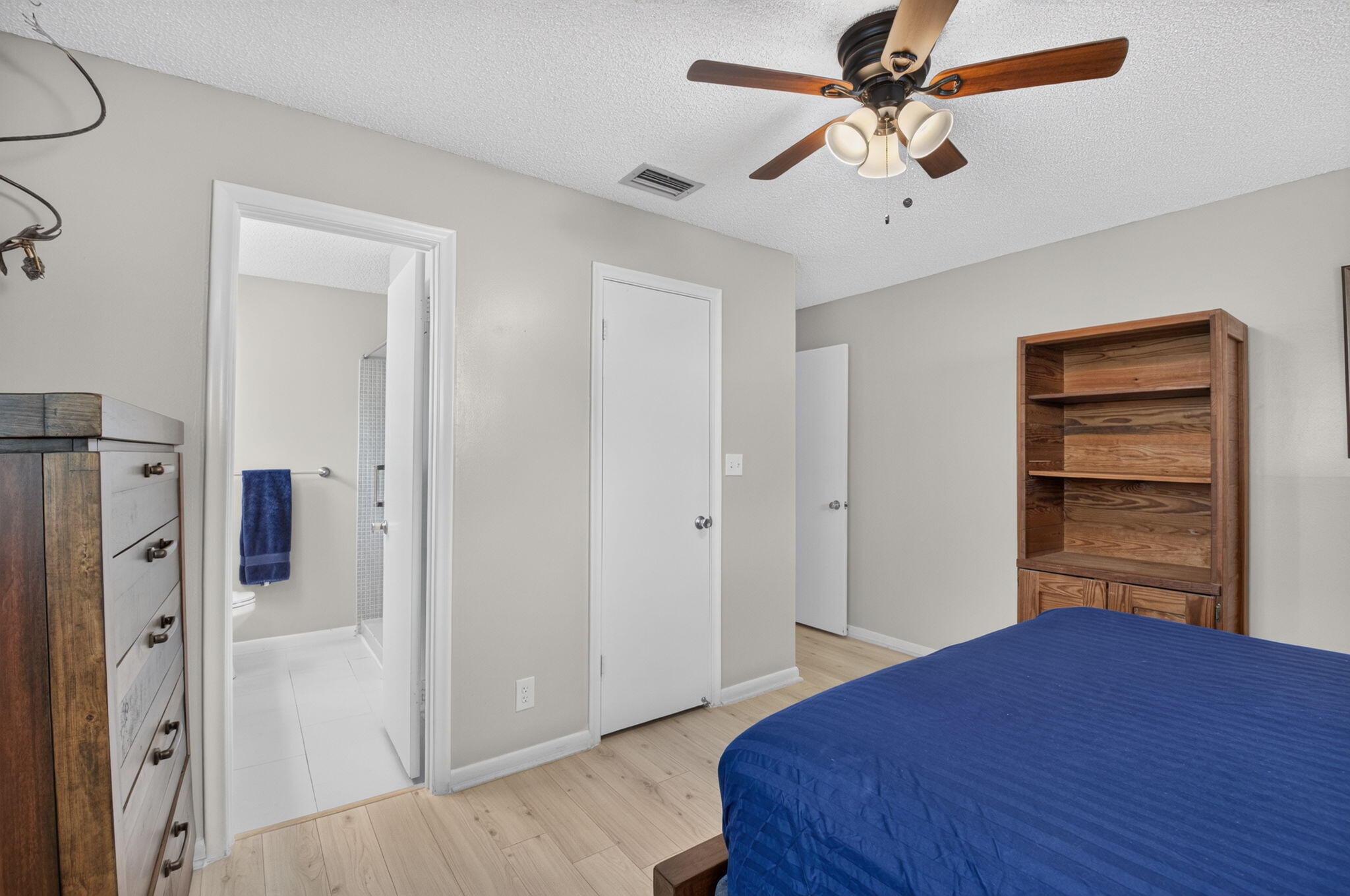 Leisureville - Residential