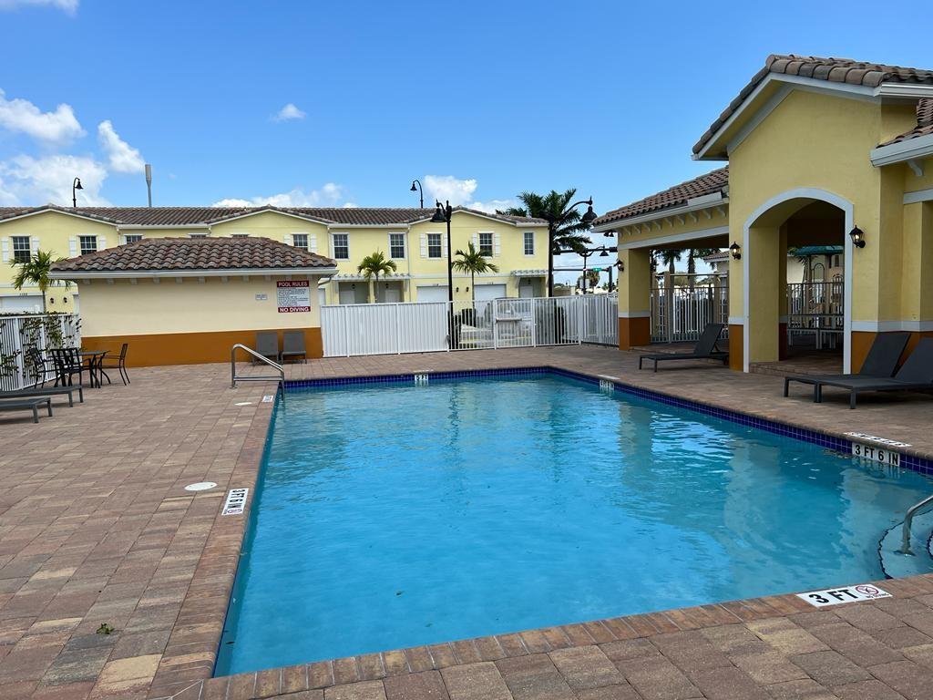 CRICKET CLUB - Residential