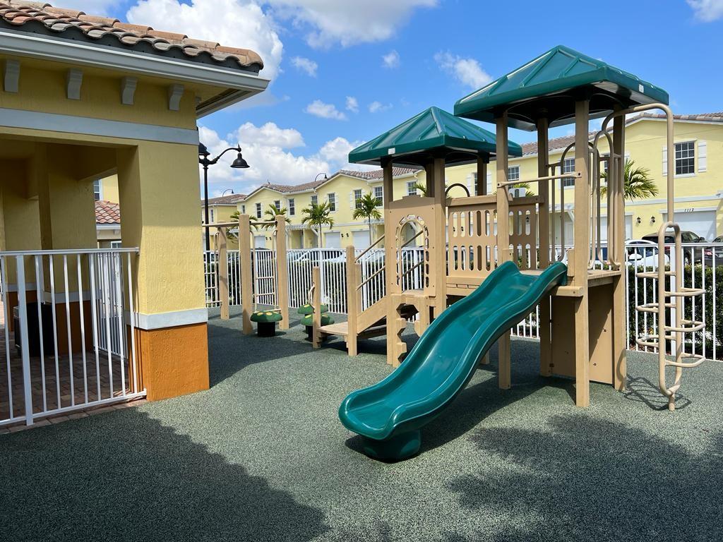 CRICKET CLUB - Residential
