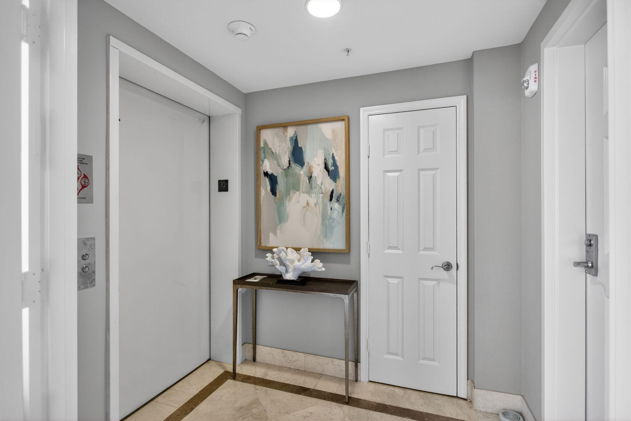 JACKSON TOWER LAS OLAS CONDO - Residential