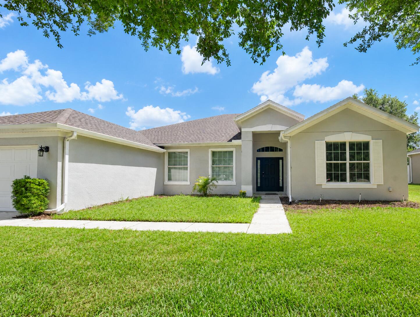 ROCK SPRINGS RIDGE PHASE VI-B - Residential