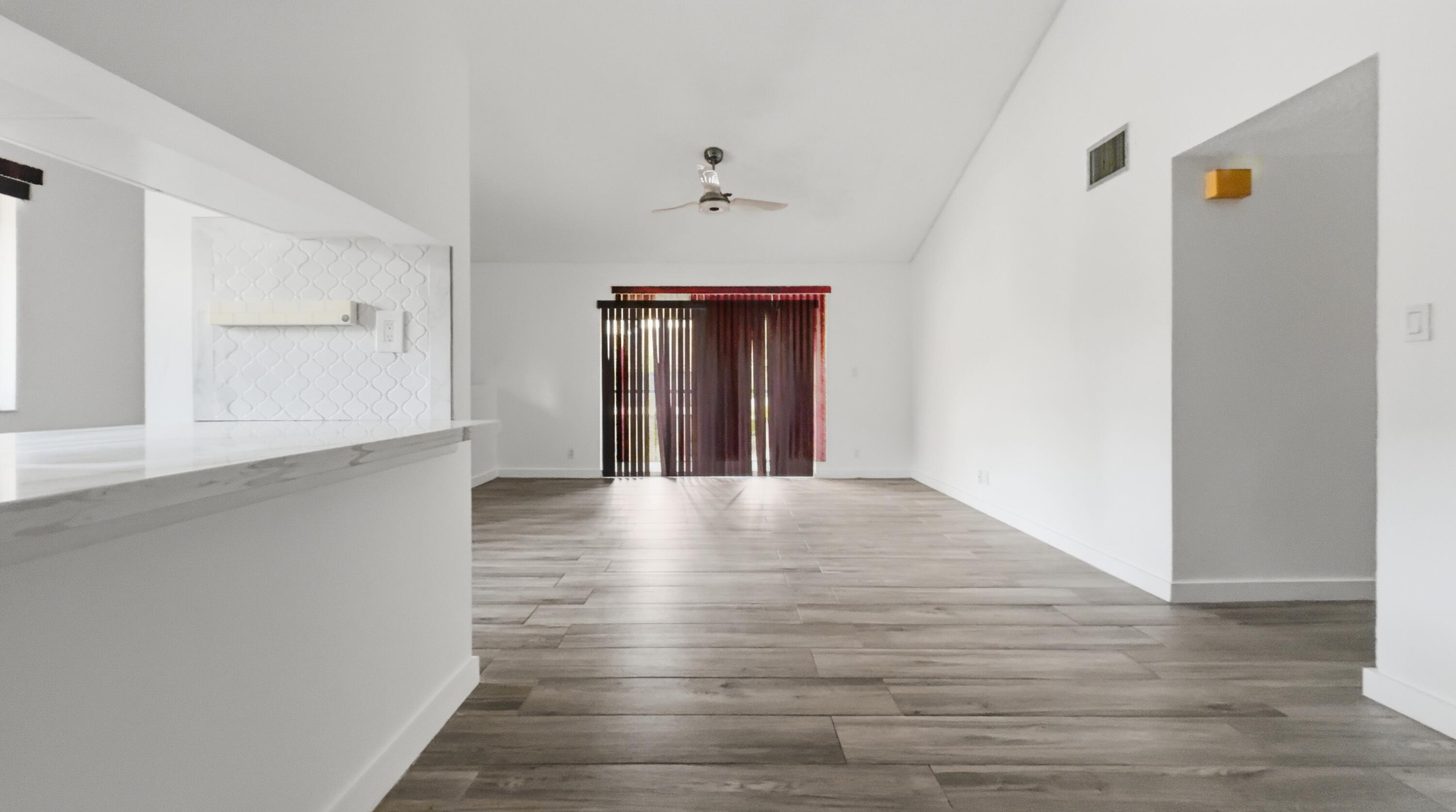 OAKLAND FOREST CLUB CONDO - Residential