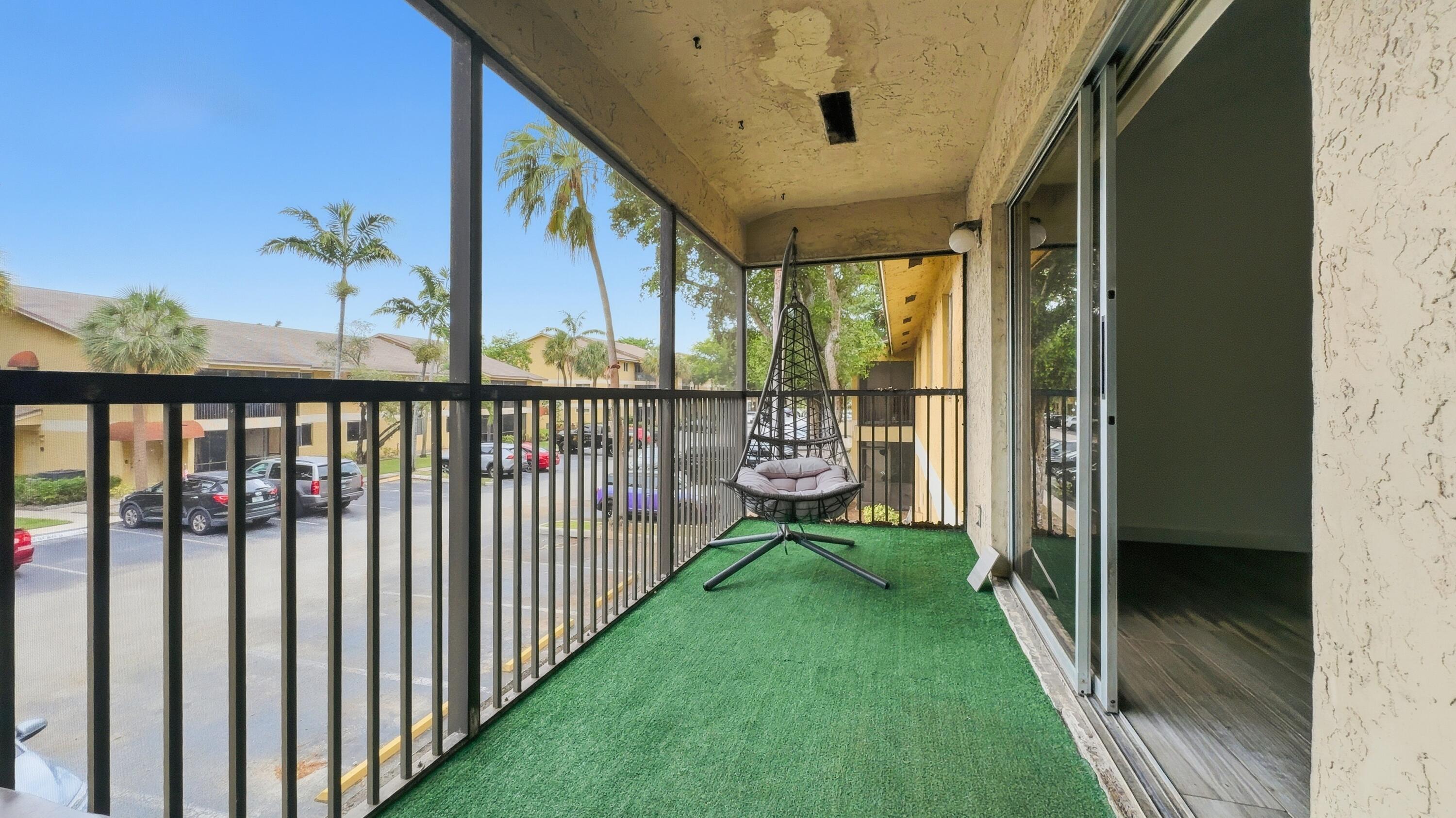 OAKLAND FOREST CLUB CONDO - Residential