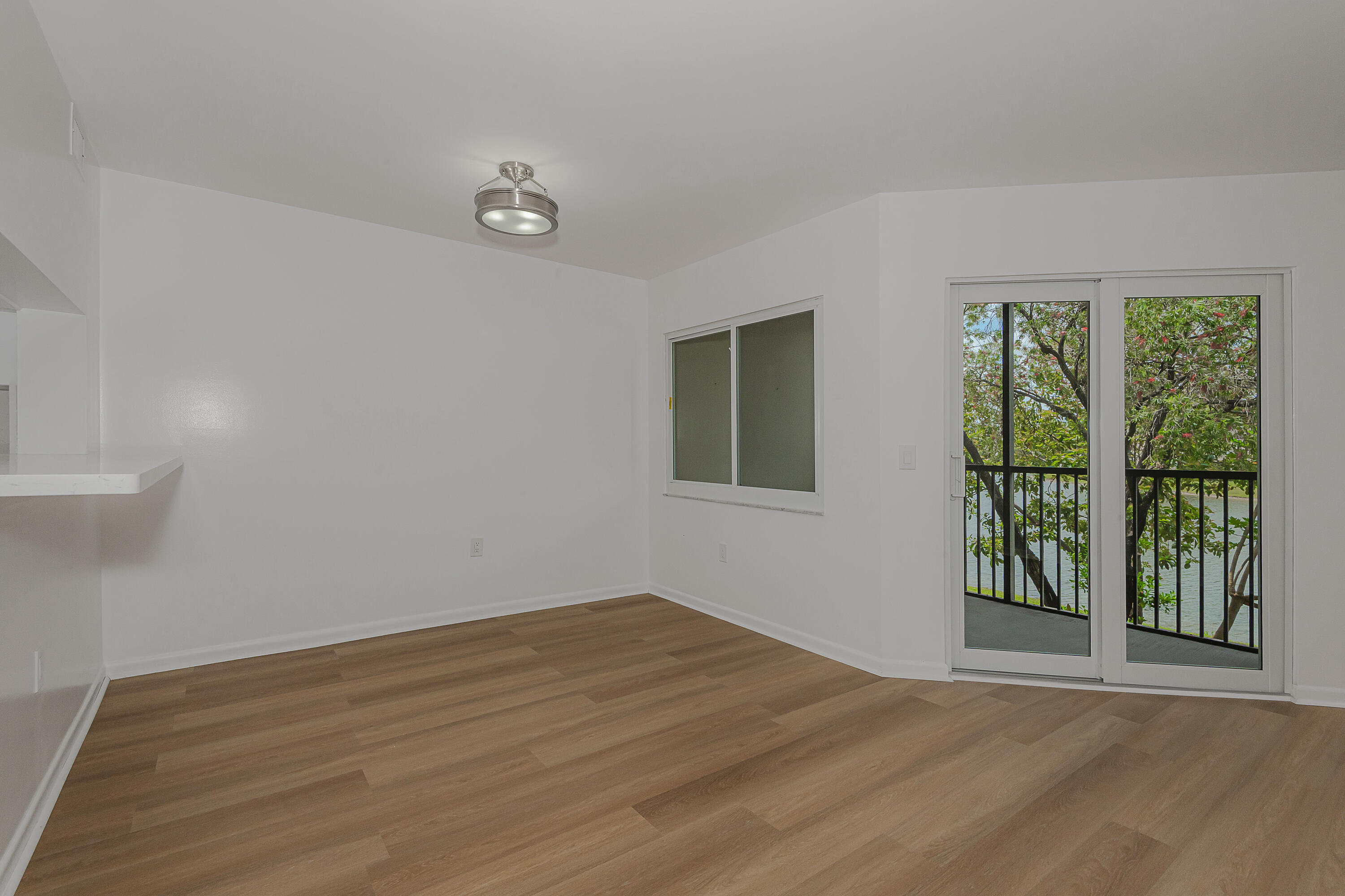 SUFFOLK AT CENTURY VILLAGE - Residential Lease