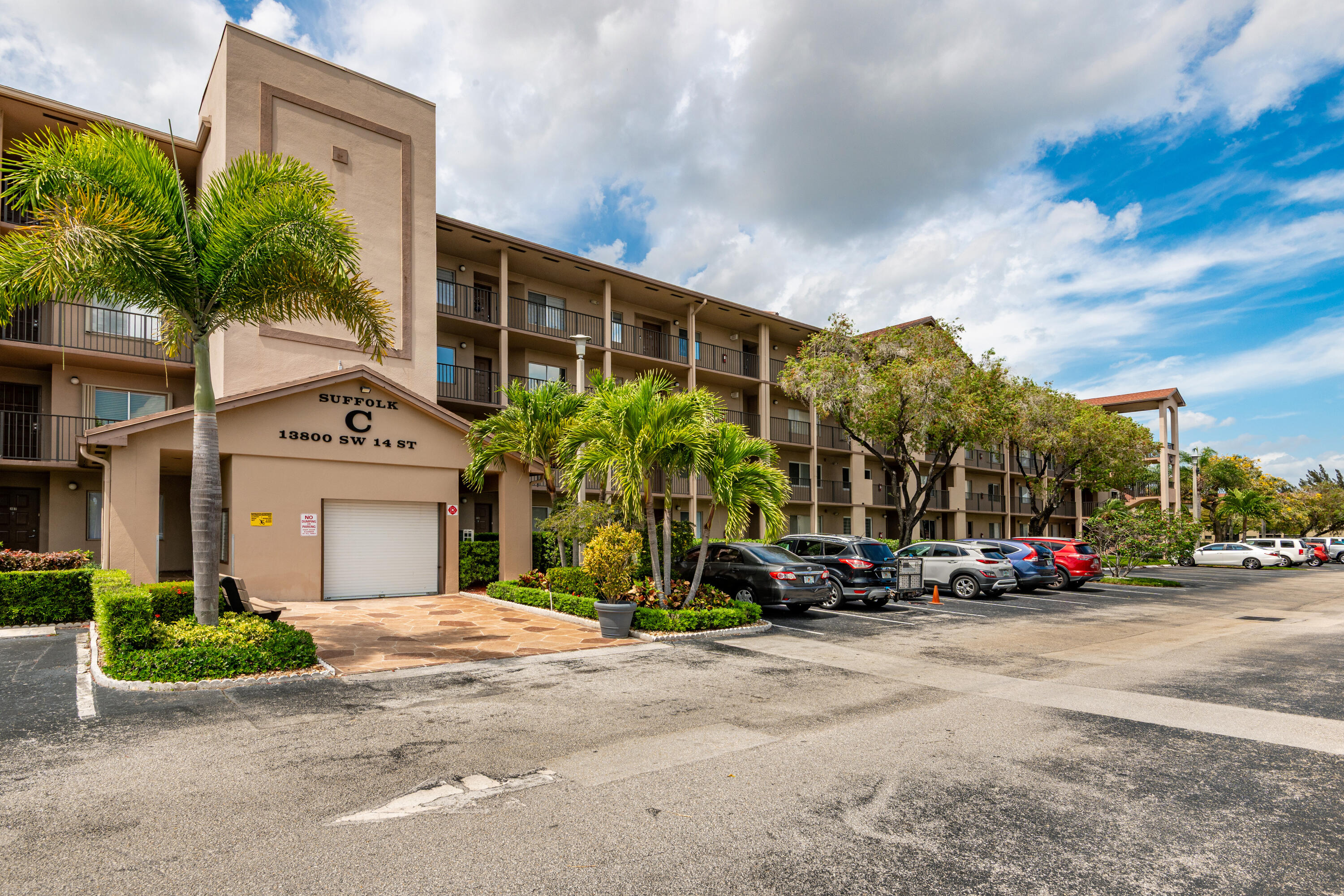 SUFFOLK AT CENTURY VILLAGE - Residential Lease