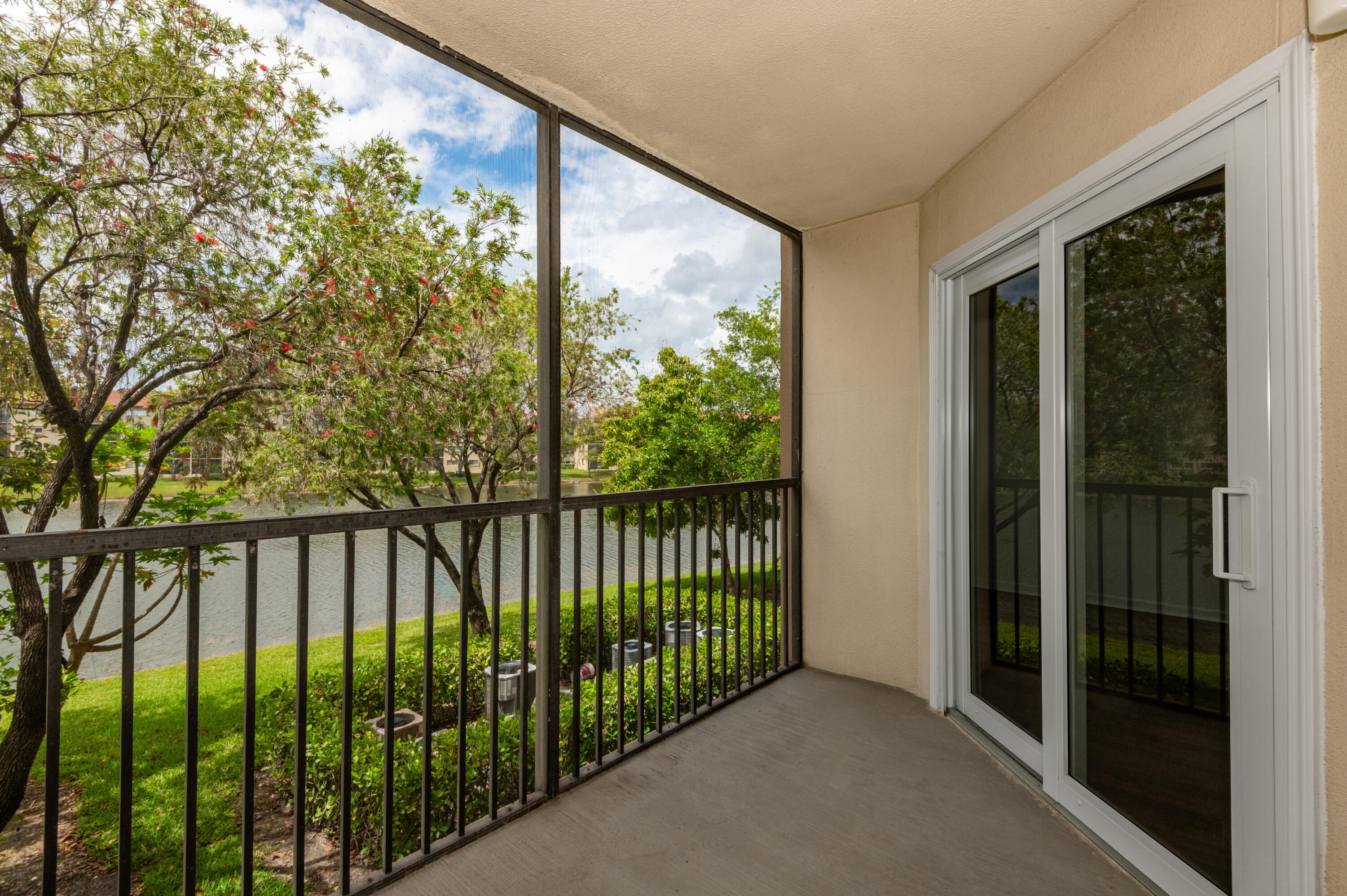SUFFOLK AT CENTURY VILLAGE - Residential Lease