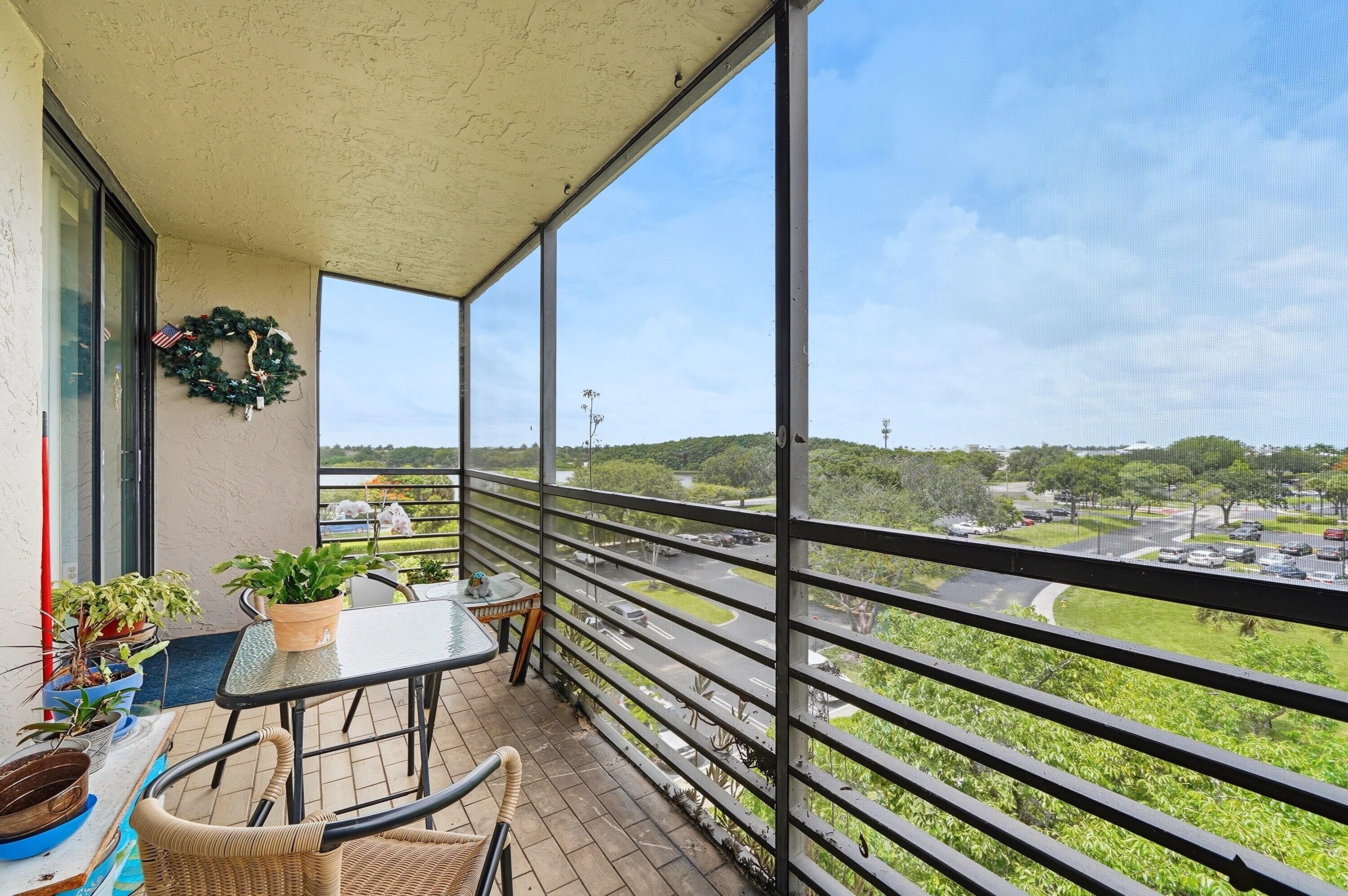 COLONY POINT 6 CONDO - Residential
