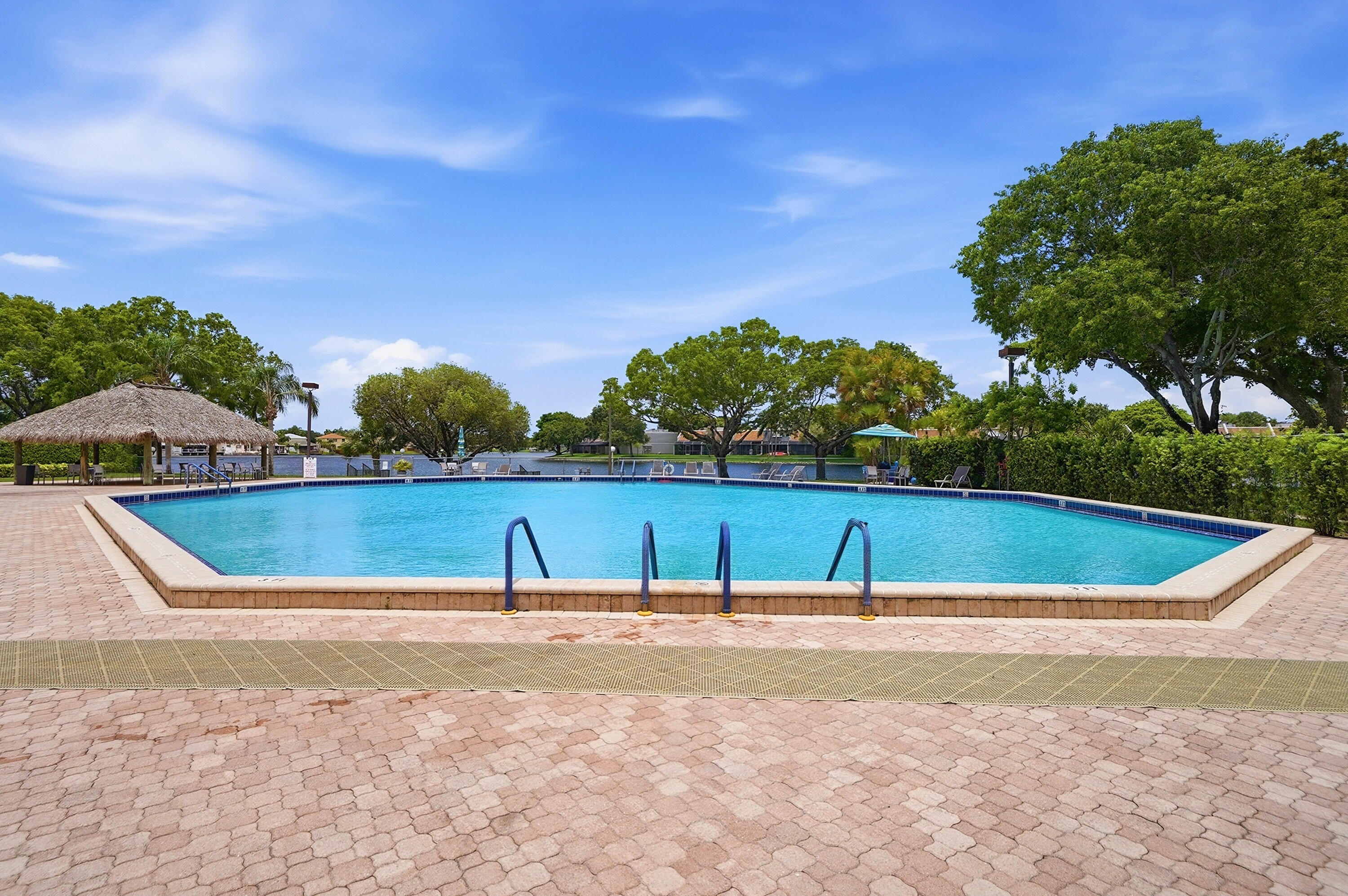 COLONY POINT 6 CONDO - Residential