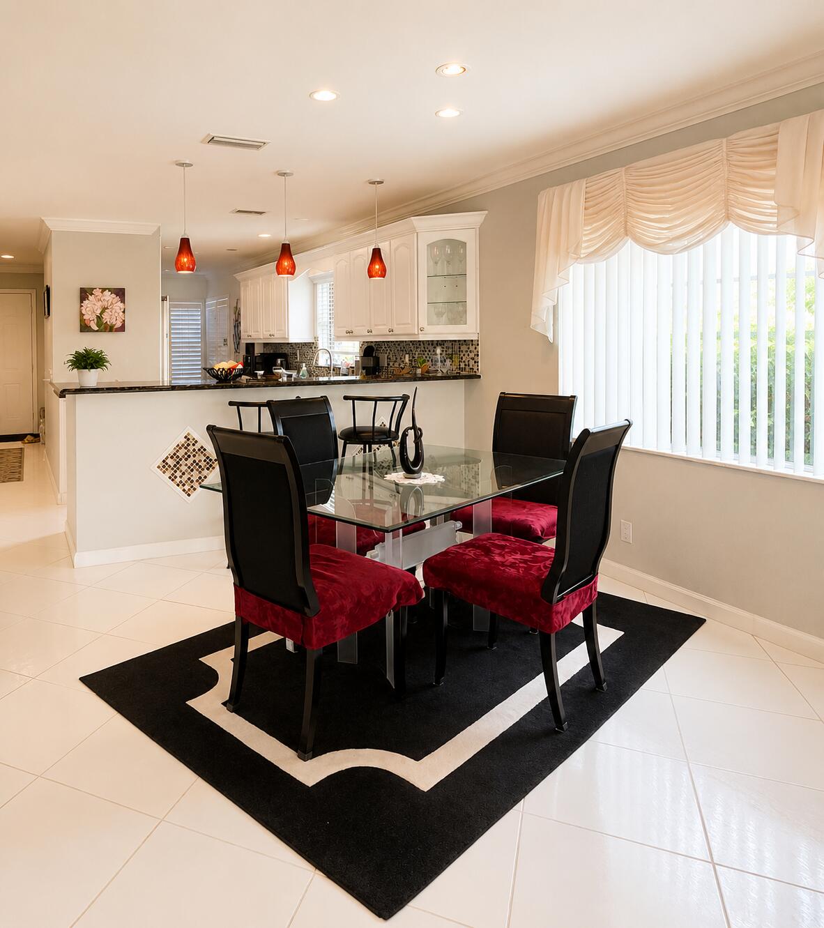 PALM GREENS AT VILLA DEL RAY CONDO II - Residential Lease