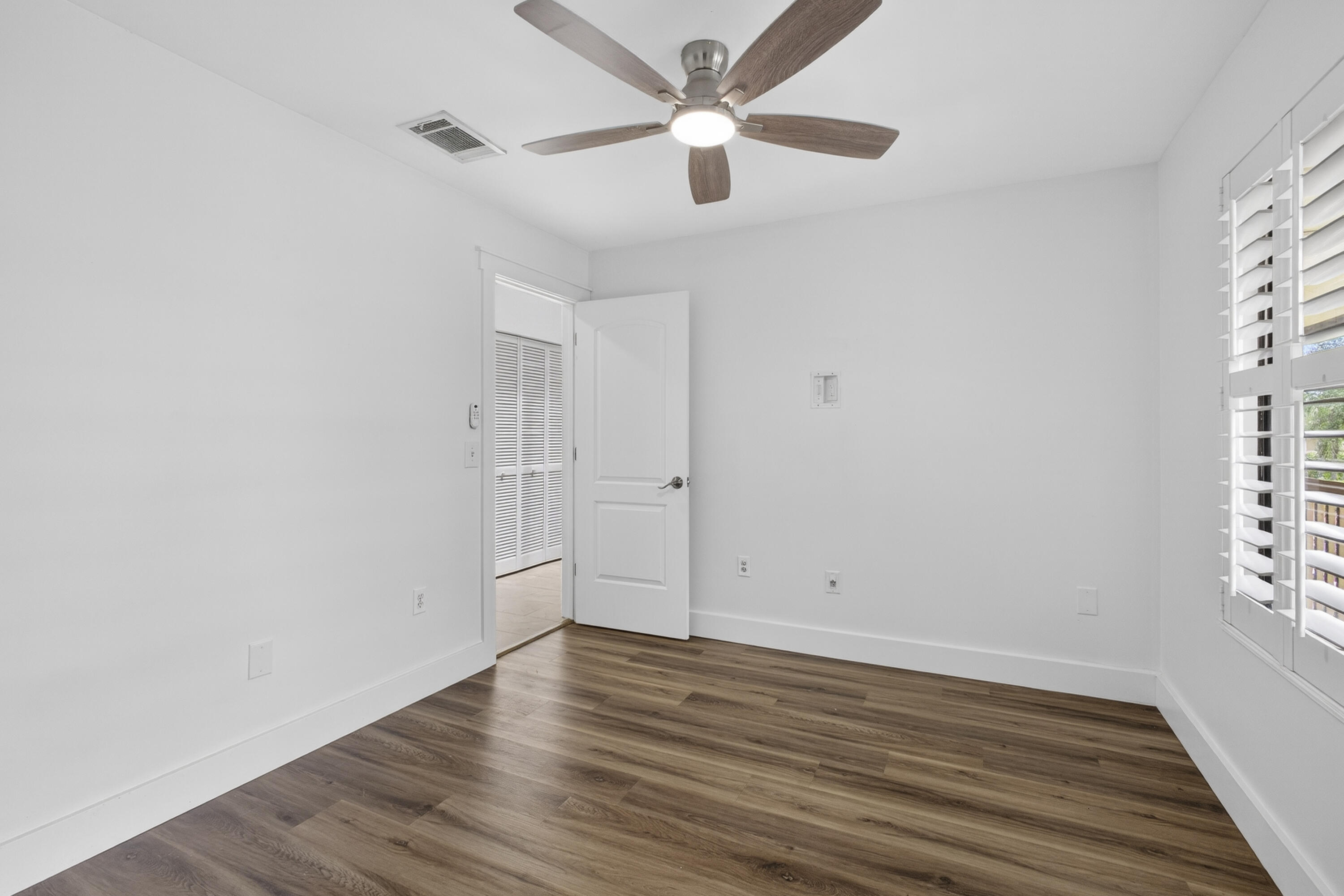 SHEFFIELD WOODS AT WELLINGTON CONDO - Residential Lease