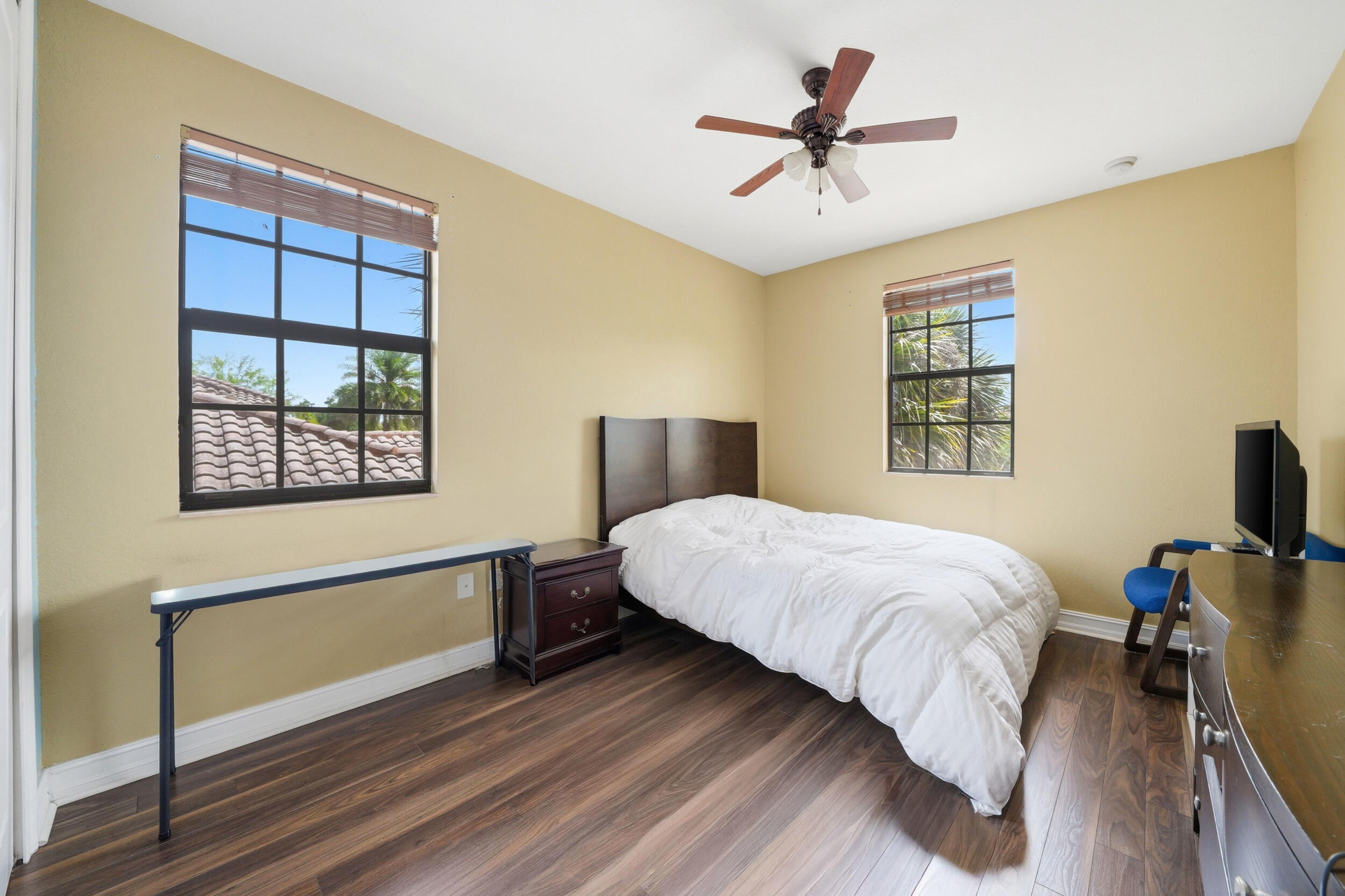 PARKLAND VILLAGE - Residential