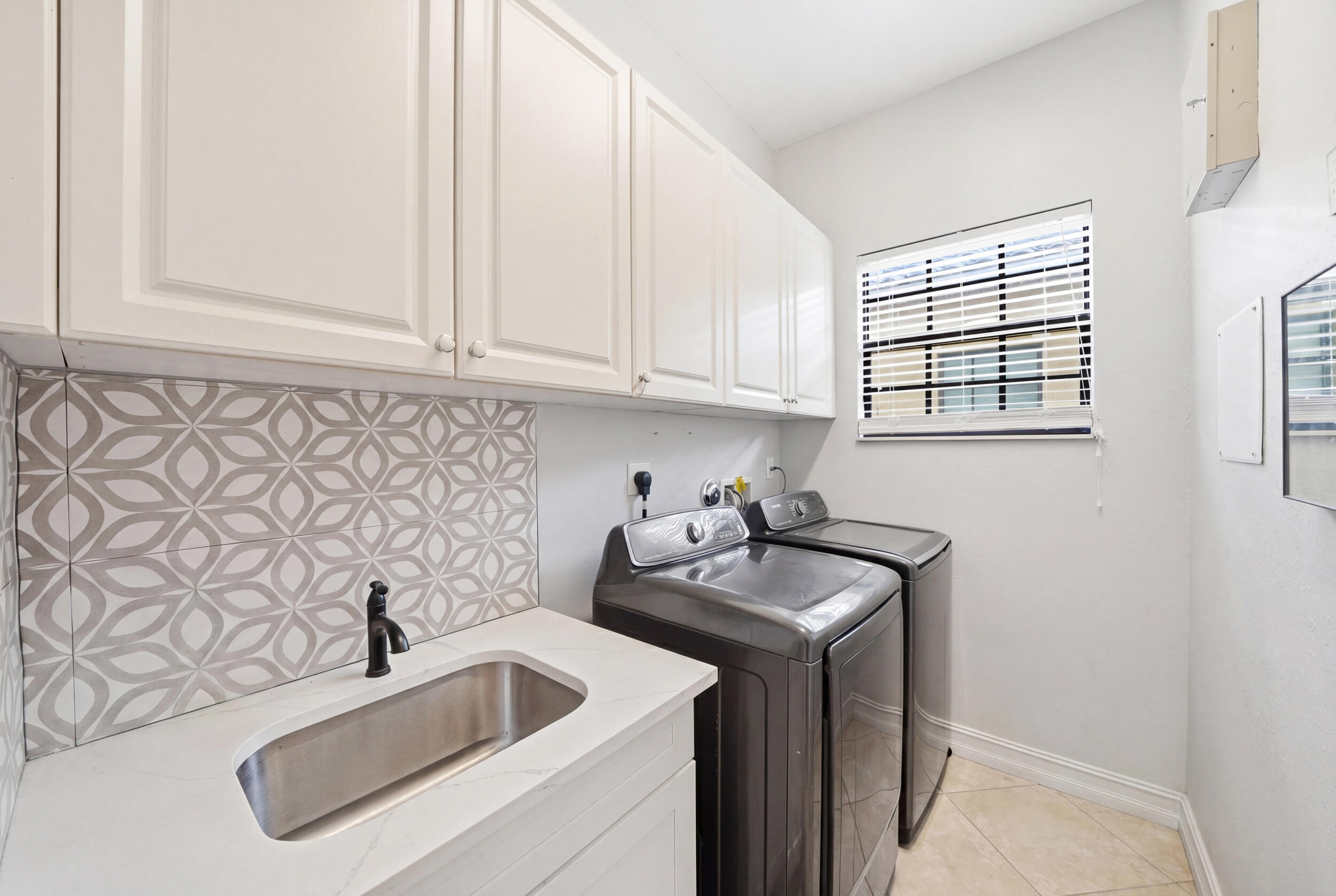 PARKLAND VILLAGE - Residential