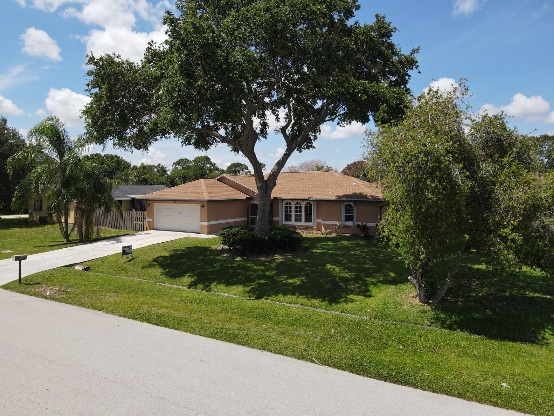 PORT ST LUCIE SECTION 18 - Residential Lease