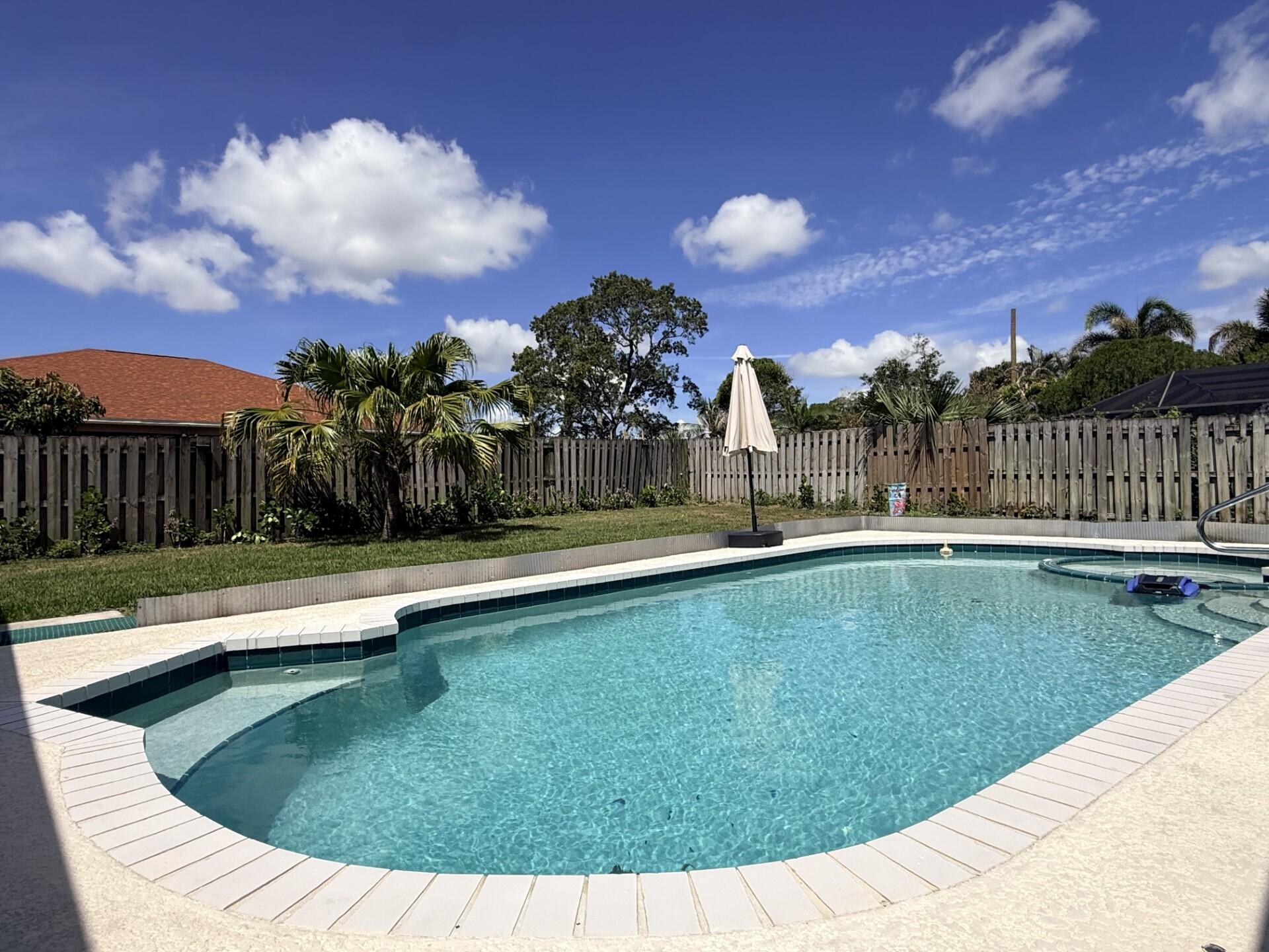 PORT ST LUCIE SECTION 18 - Residential Lease