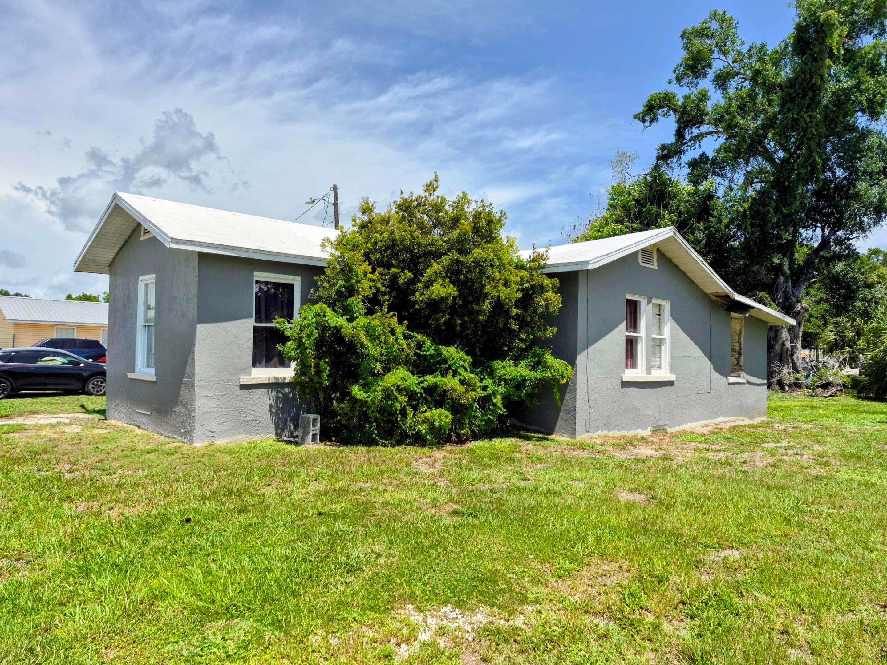 CITY OF OKEECHOBEE - Residential