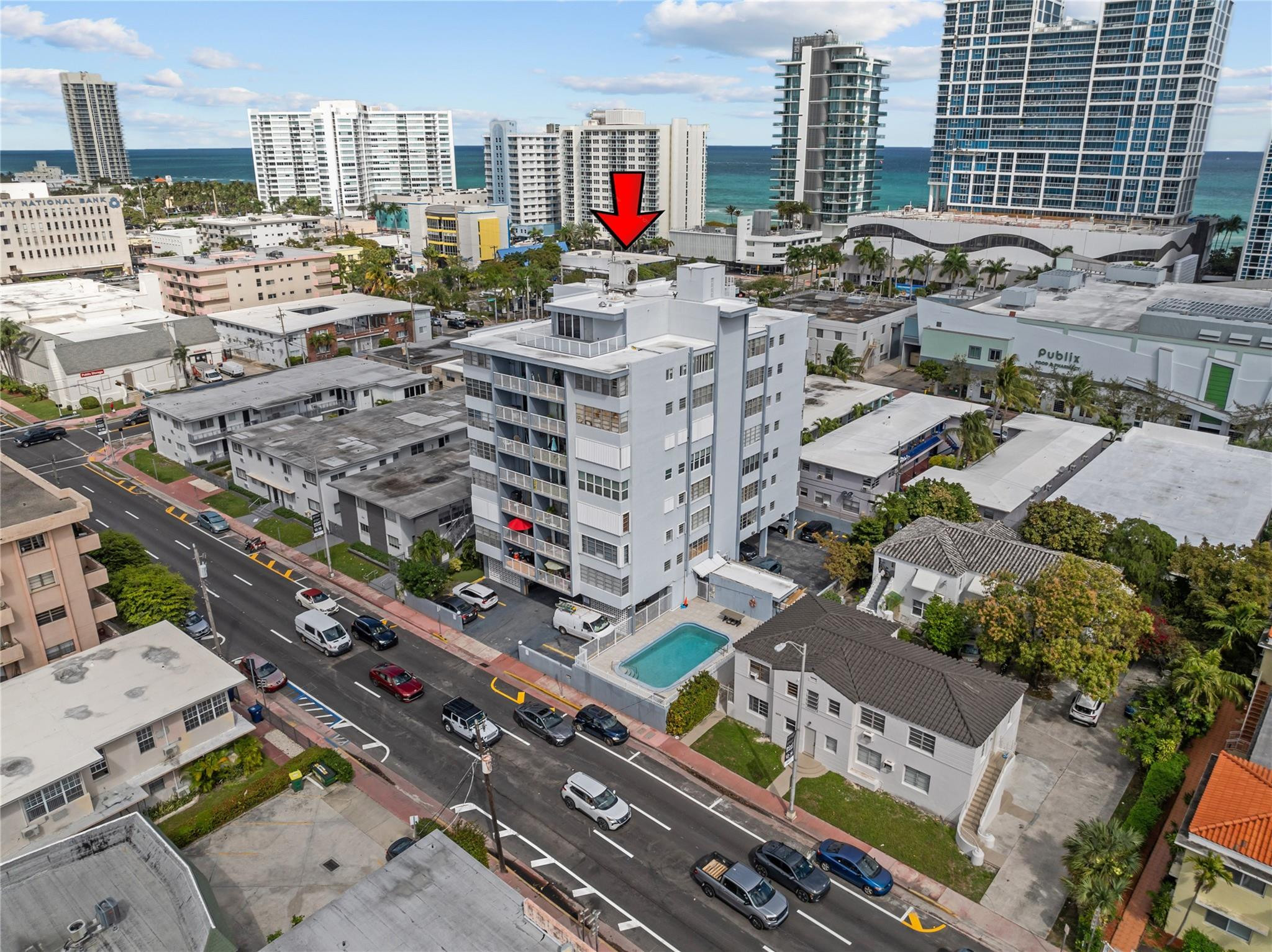 VILLA ROYAL CONDO - Residential