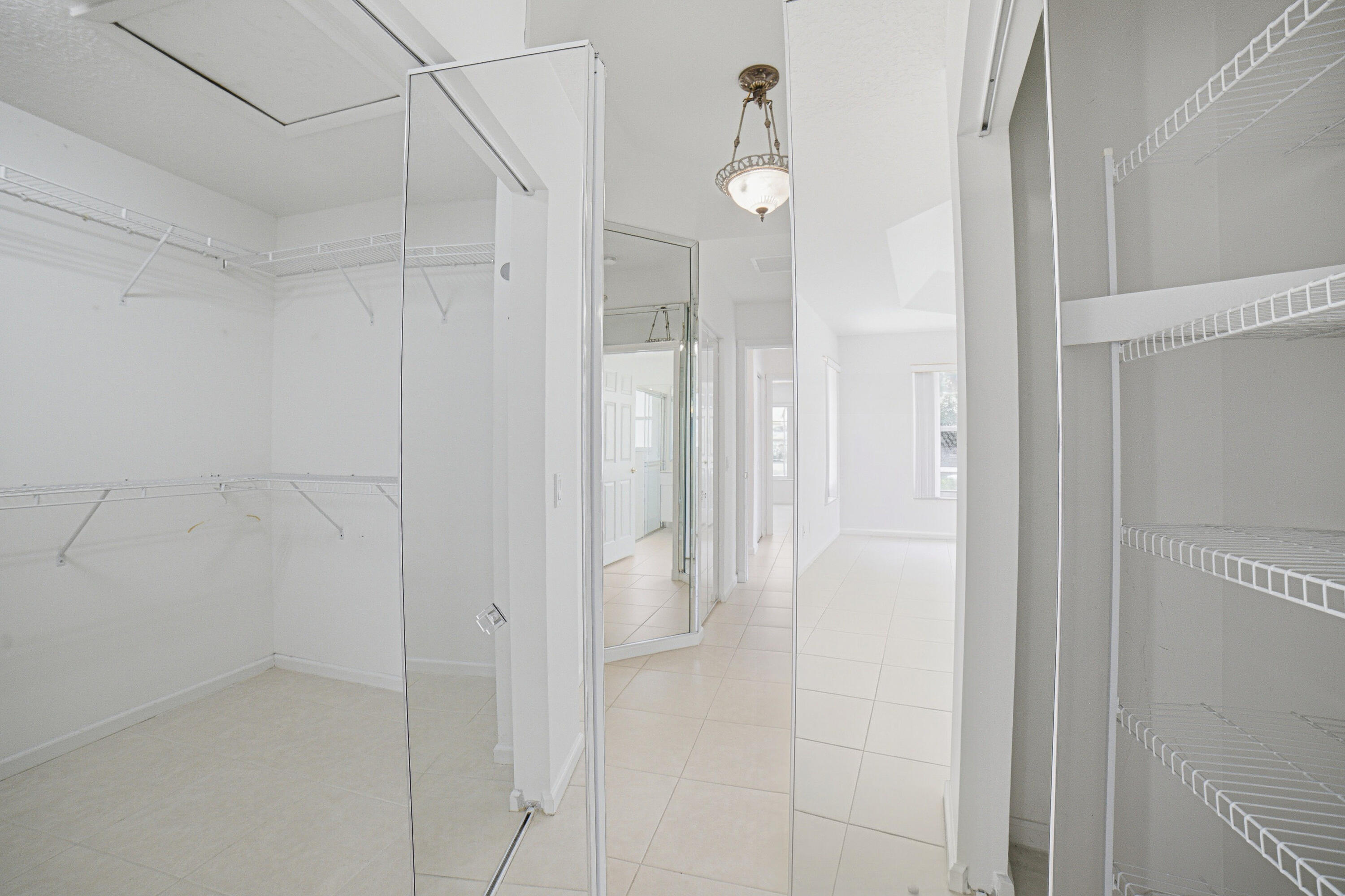 Balboa Point Boca Golf & Tennis Club - Residential
