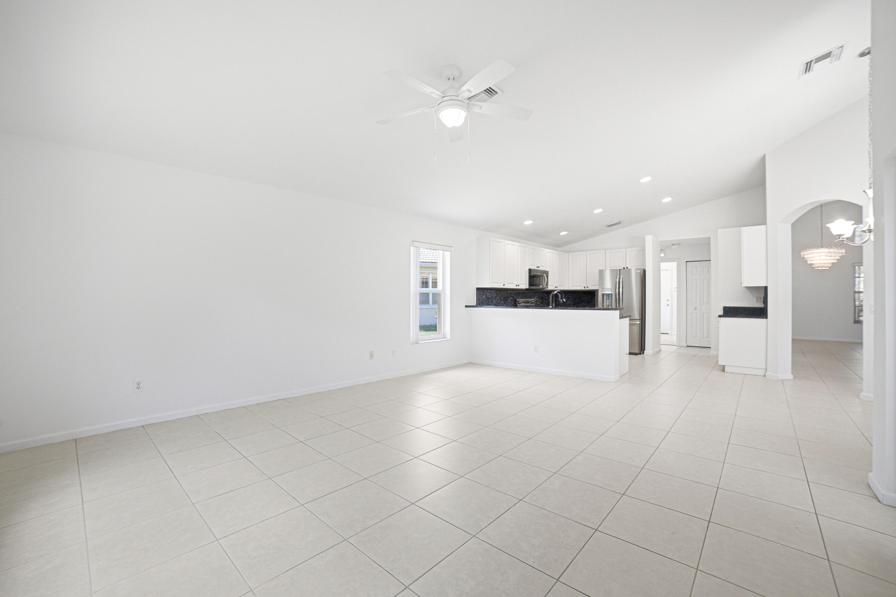 Balboa Point Boca Golf & Tennis Club - Residential