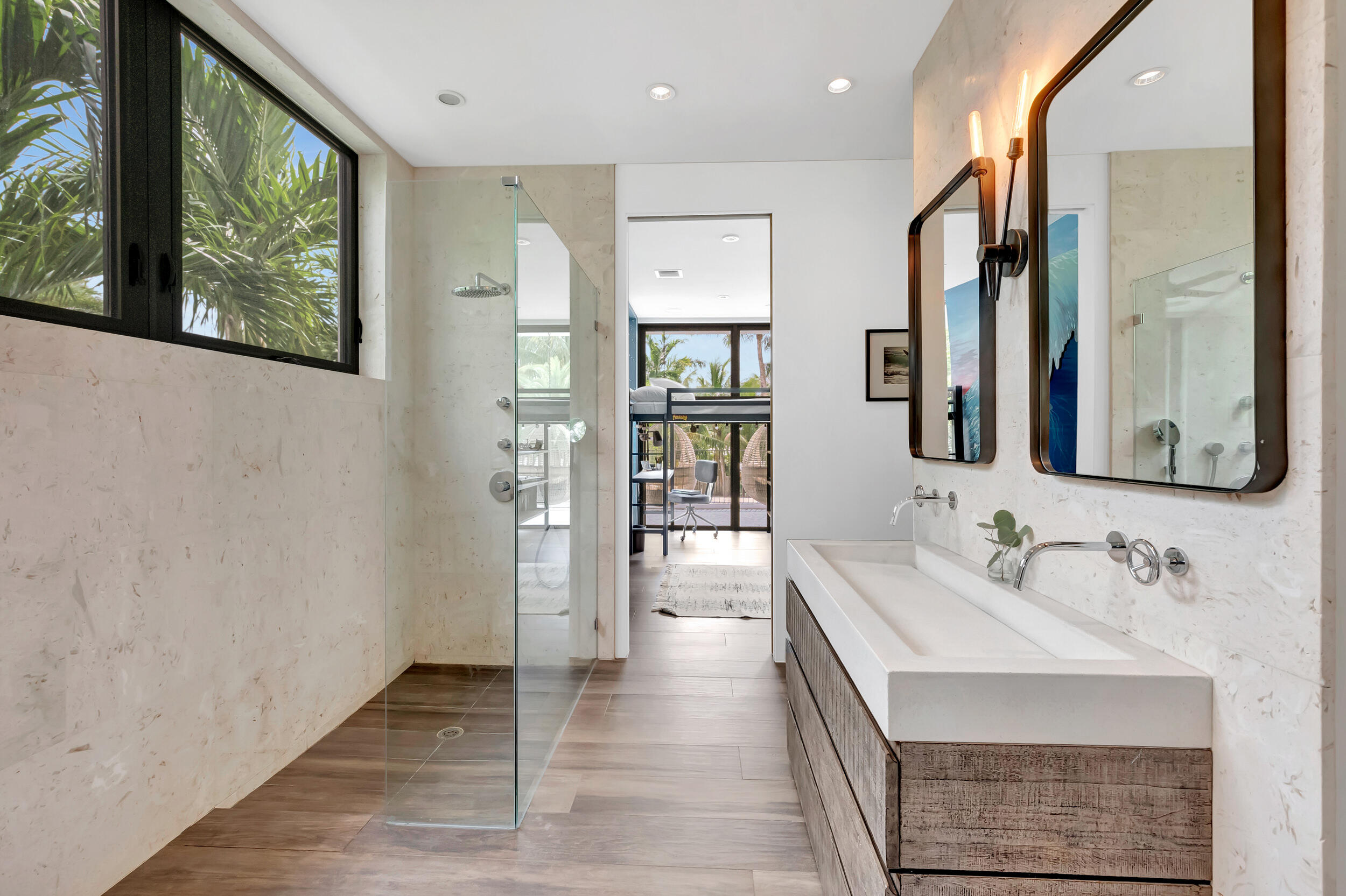 HILLSBORO SHORES SEC - Residential